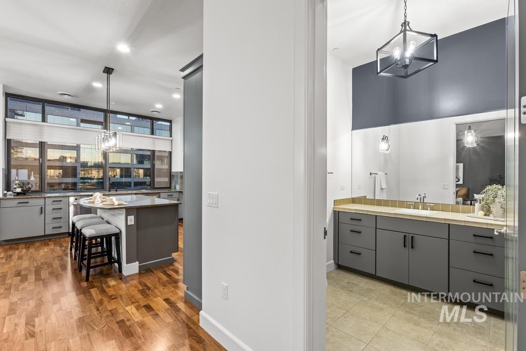 1112 W Main Street, Boise, Idaho 83702-5113, 2 Bedrooms, 2 Bathrooms, Residential For Sale, Price $1,299,900, 98965534