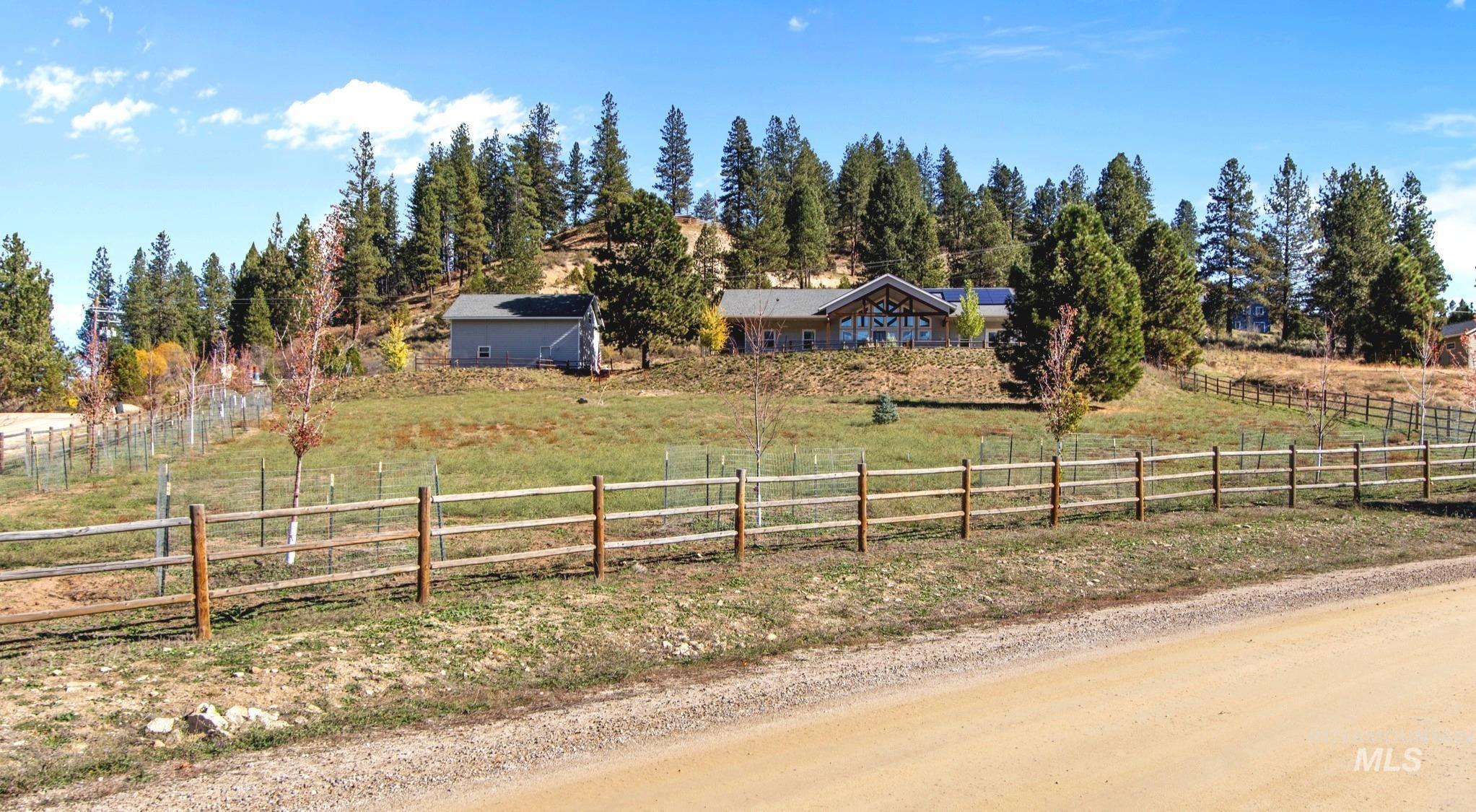 111 Swan Lane, Boise, Idaho 83716, 5 Bedrooms, 4 Bathrooms, Residential For Sale, Price $1,150,000, 98965541