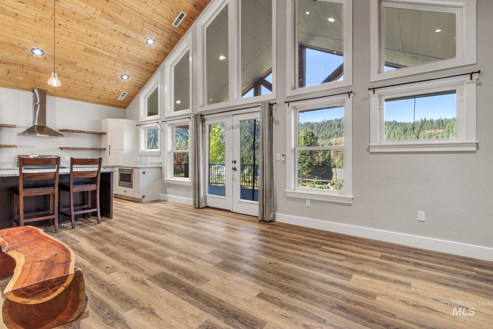 111 Swan Lane, Boise, Idaho 83716, 5 Bedrooms, 4 Bathrooms, Residential For Sale, Price $1,150,000, 98965541