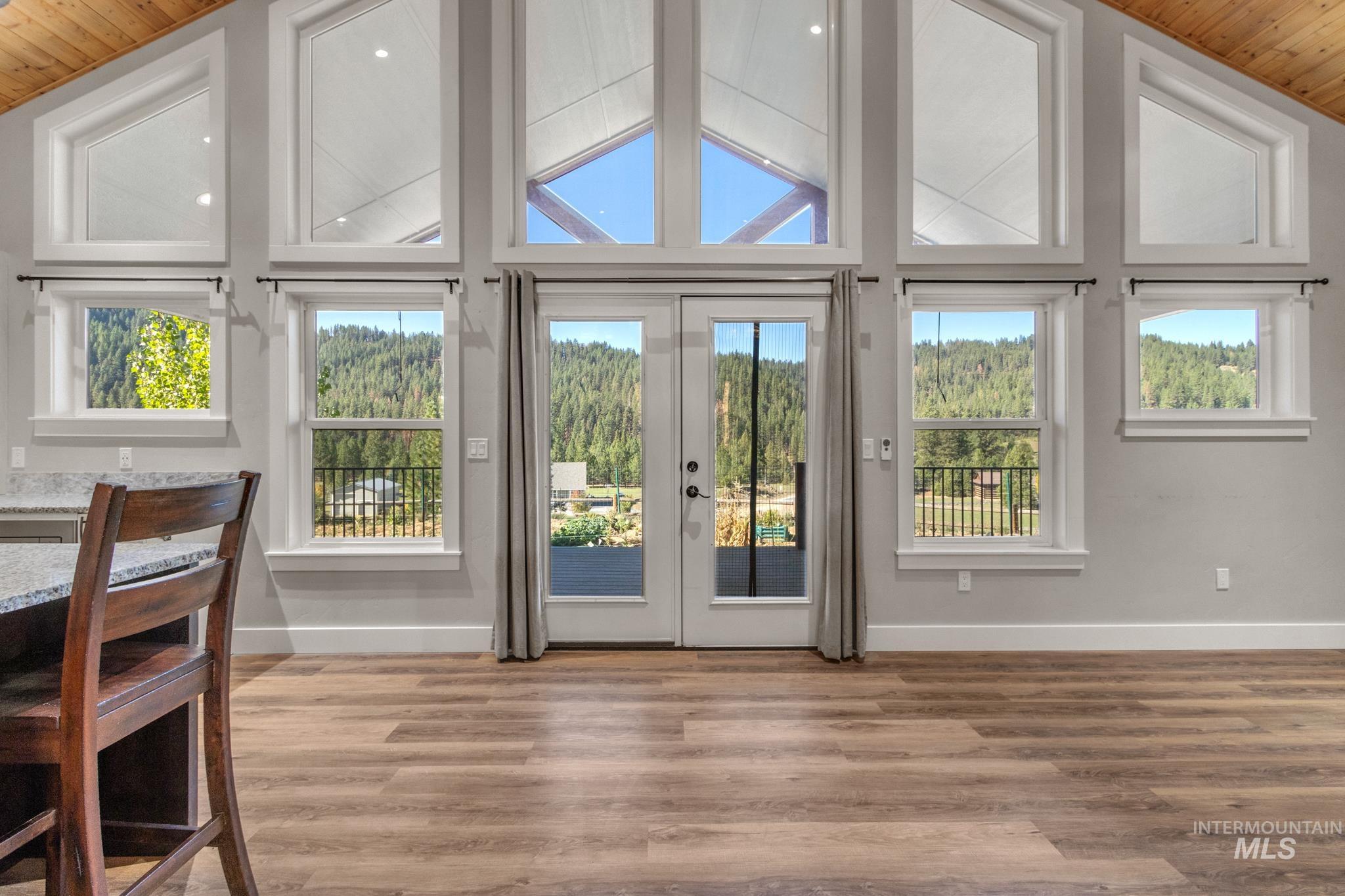 111 Swan Lane, Boise, Idaho 83716, 5 Bedrooms, 4 Bathrooms, Residential For Sale, Price $1,150,000, 98965541