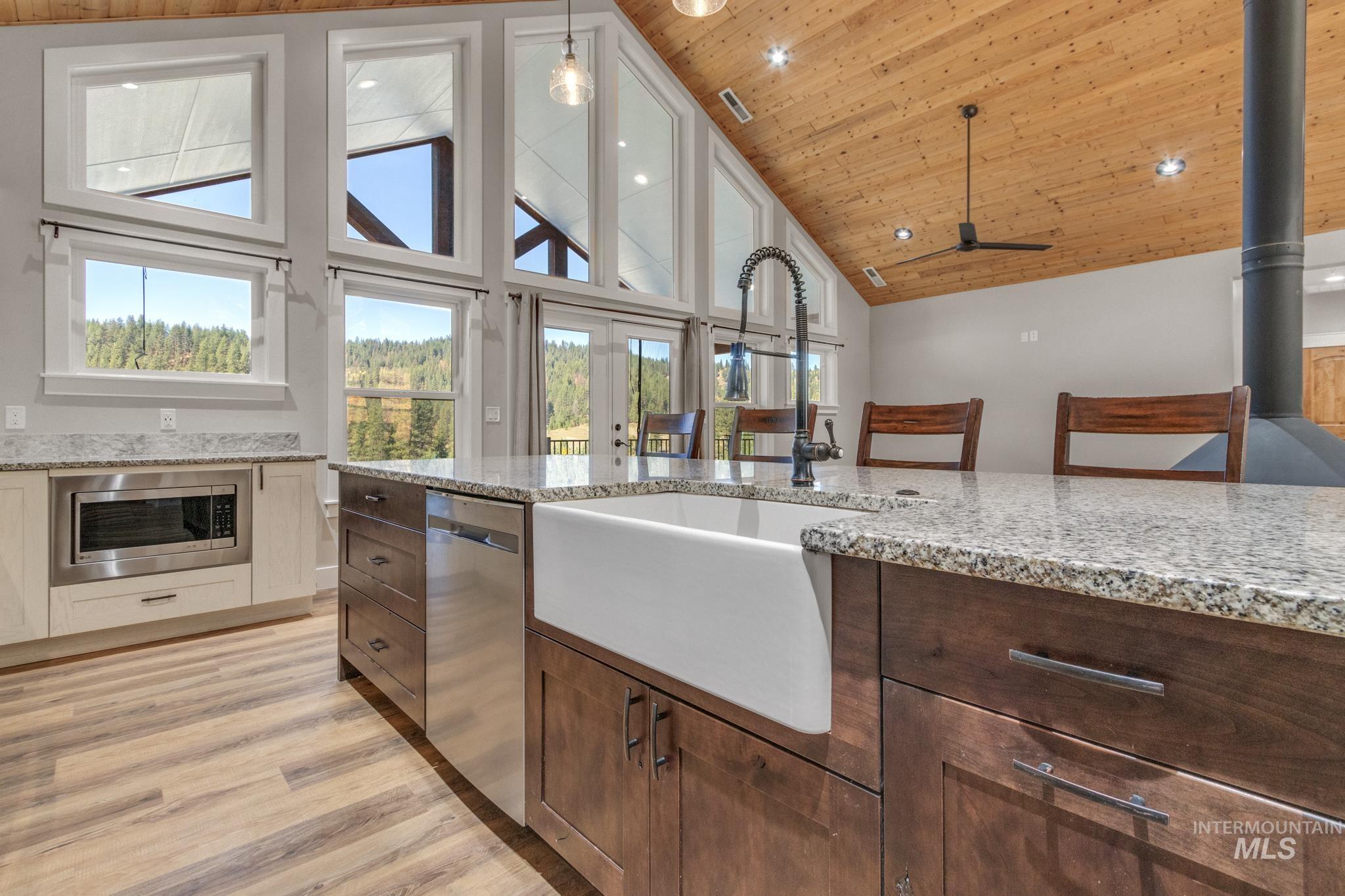 111 Swan Lane, Boise, Idaho 83716, 5 Bedrooms, 4 Bathrooms, Residential For Sale, Price $1,150,000, 98965541