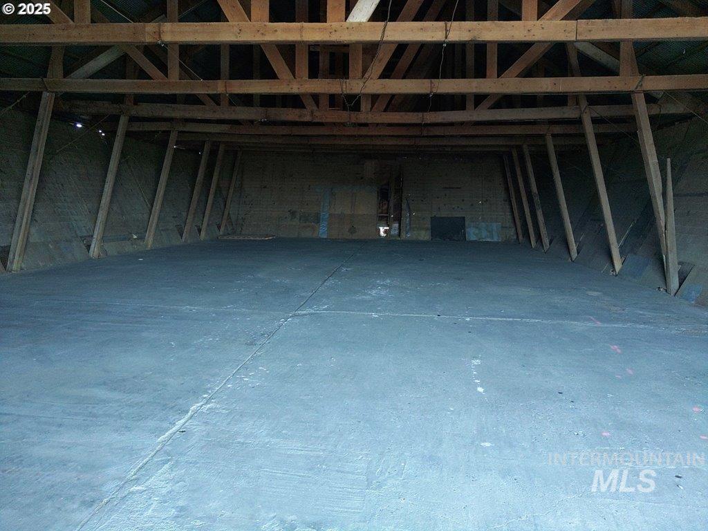 View of miscellaneous room