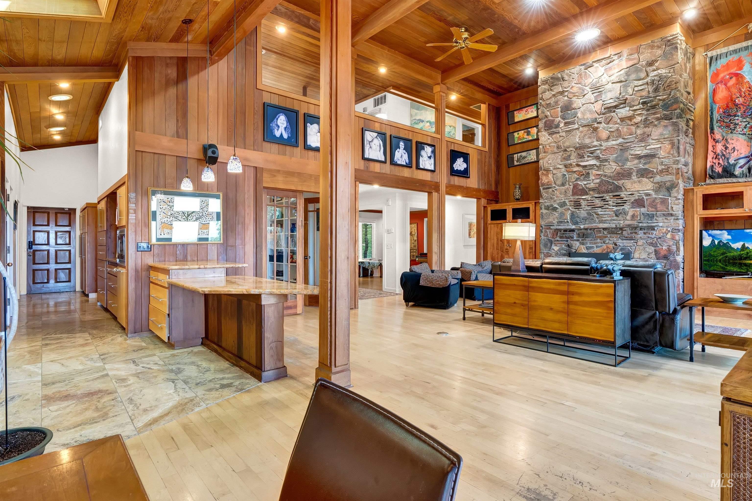 1955 E Table Rock Road, Boise, Idaho 83712-6662, 6 Bedrooms, 4 Bathrooms, Residential For Sale, Price $1,900,000, 98965566