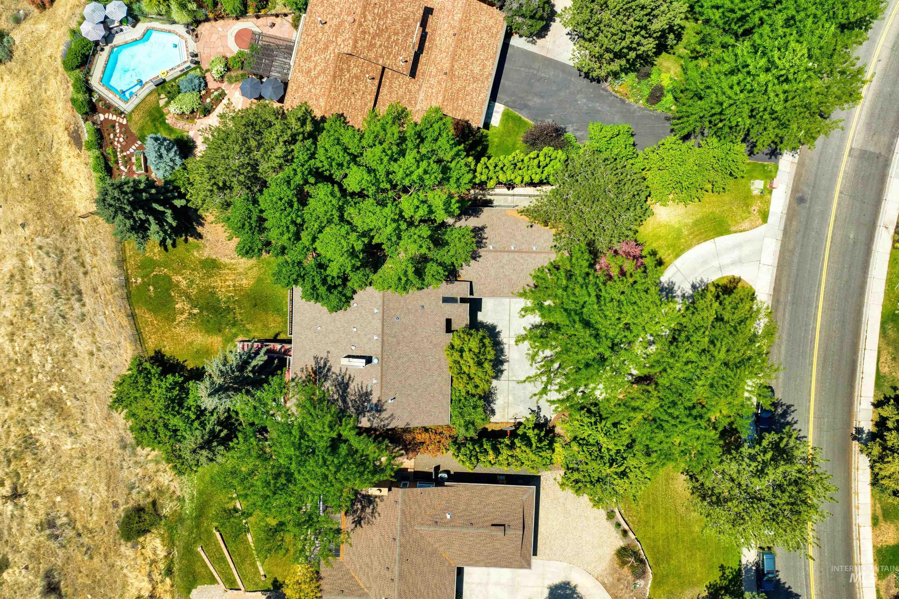 1955 E Table Rock Road, Boise, Idaho 83712-6662, 6 Bedrooms, 4 Bathrooms, Residential For Sale, Price $1,900,000, 98965566