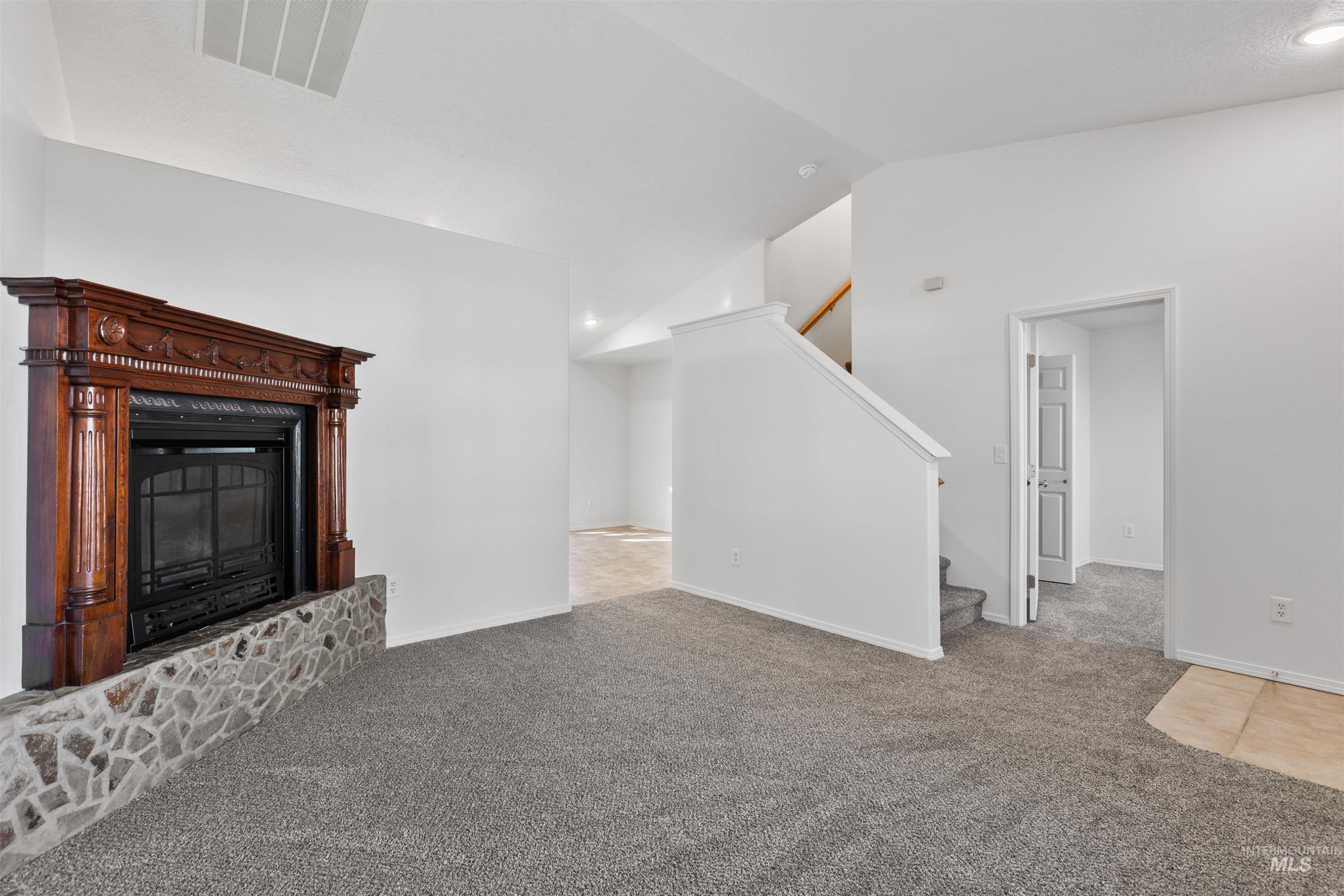 11519 Roanoke Dr, Caldwell, Idaho 83605, 4 Bedrooms, 2.5 Bathrooms, Residential For Sale, Price $369,990, 98965567