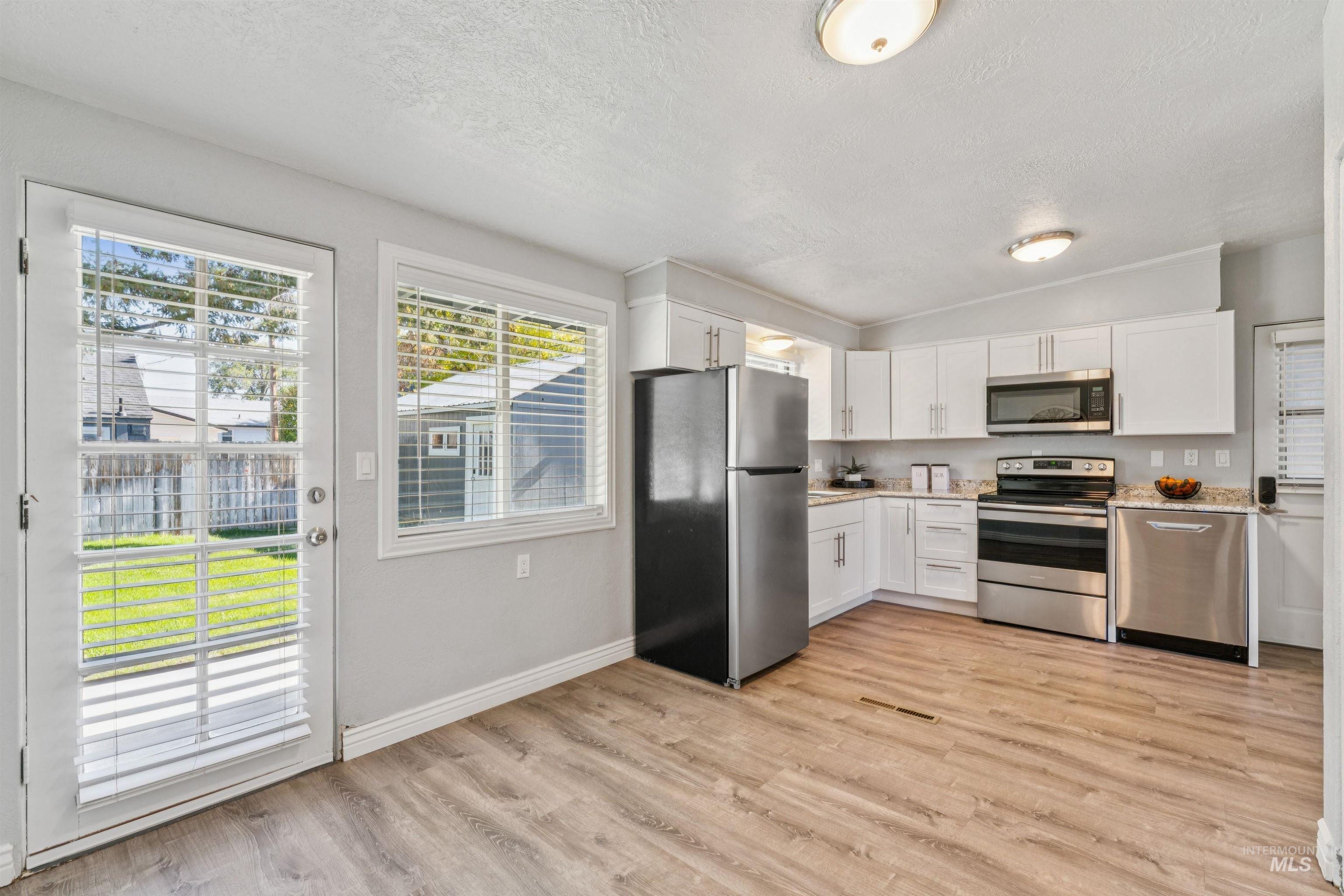 1612 & 1614 S Latah Street, Boise, Idaho 83705, 2 Bedrooms, 1 Bathroom, Residential Income For Sale, Price $499,000, 98965572