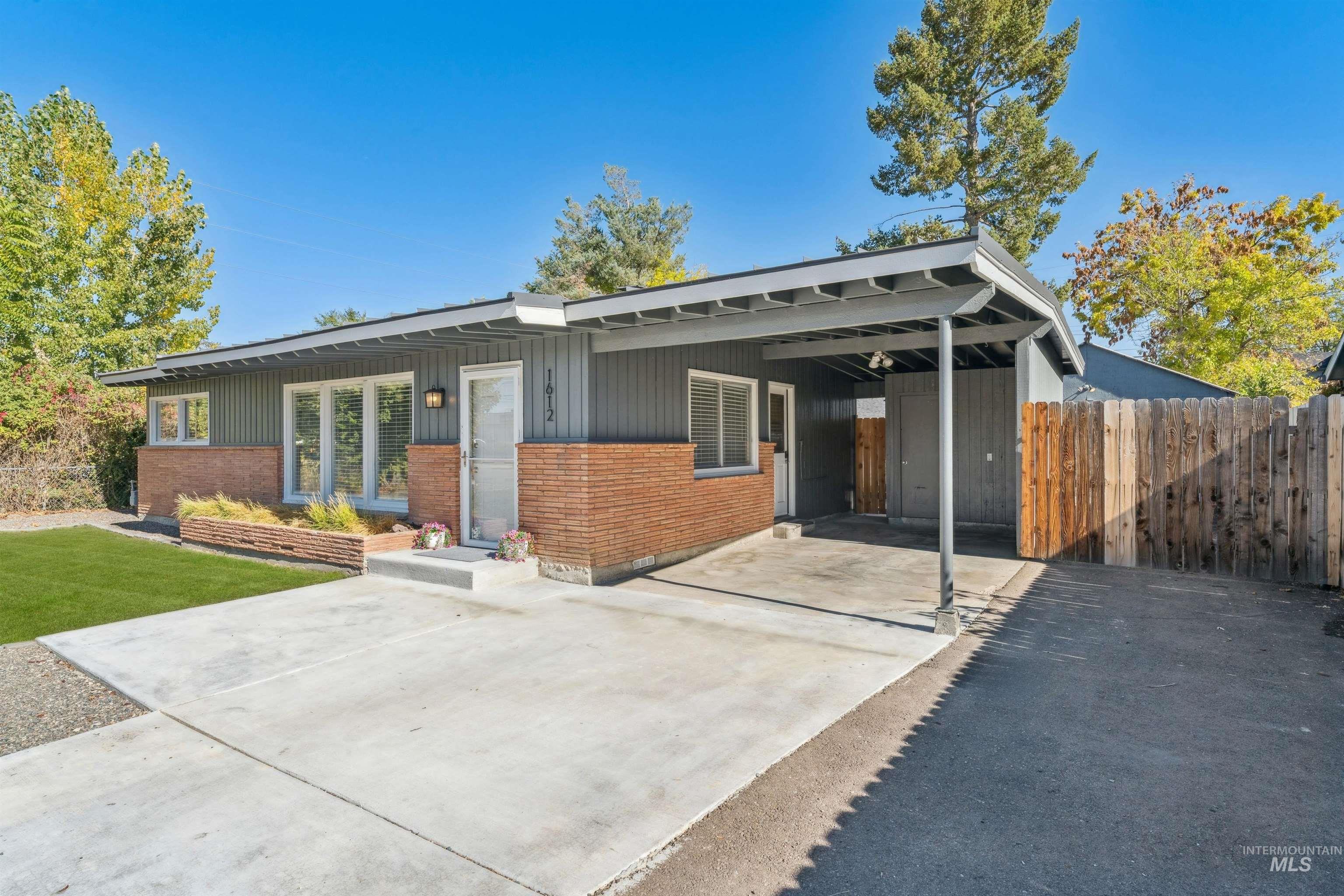 1612 & 1614 S Latah Street, Boise, Idaho 83705, 2 Bedrooms, 1 Bathroom, Residential Income For Sale, Price $499,000, 98965572