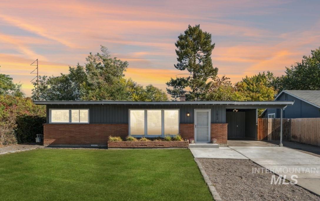 1612 & 1614 S Latah Street, Boise, Idaho 83705, 2 Bedrooms, 1 Bathroom, Residential Income For Sale, Price $499,000, 98965572