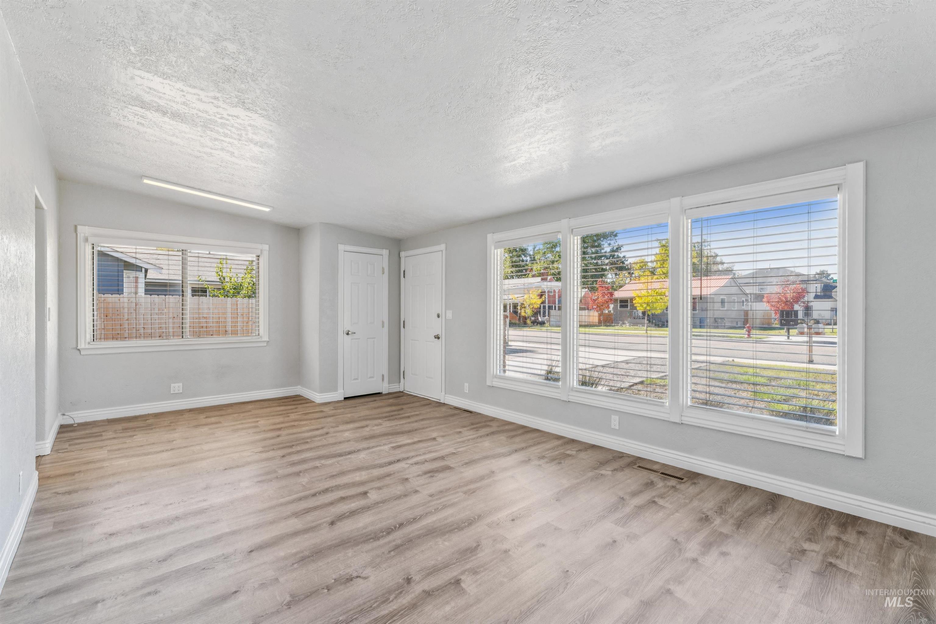 1612 & 1614 S Latah Street, Boise, Idaho 83705, 2 Bedrooms, 1 Bathroom, Residential Income For Sale, Price $499,000, 98965572