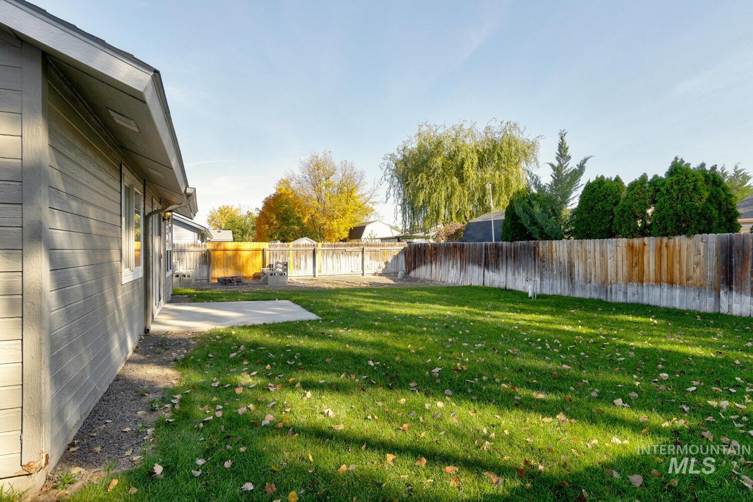 64 S Parkcrest St, Nampa, Idaho 83687, 3 Bedrooms, 2 Bathrooms, Residential For Sale, Price $370,000, 98965589