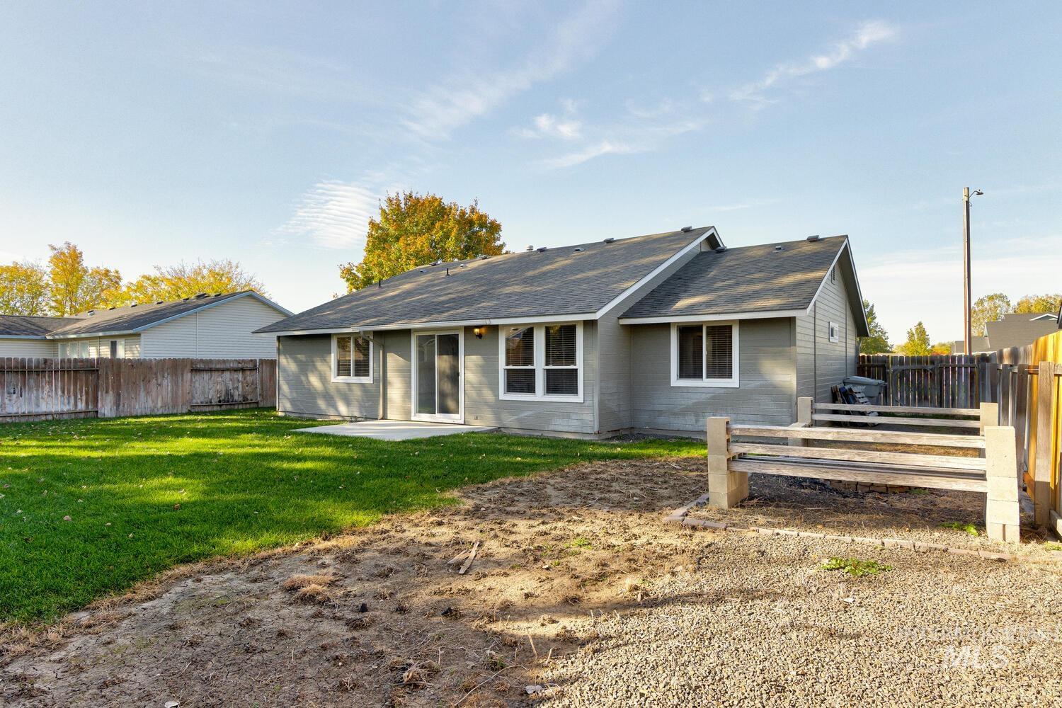 64 S Parkcrest St, Nampa, Idaho 83687, 3 Bedrooms, 2 Bathrooms, Residential For Sale, Price $370,000, 98965589