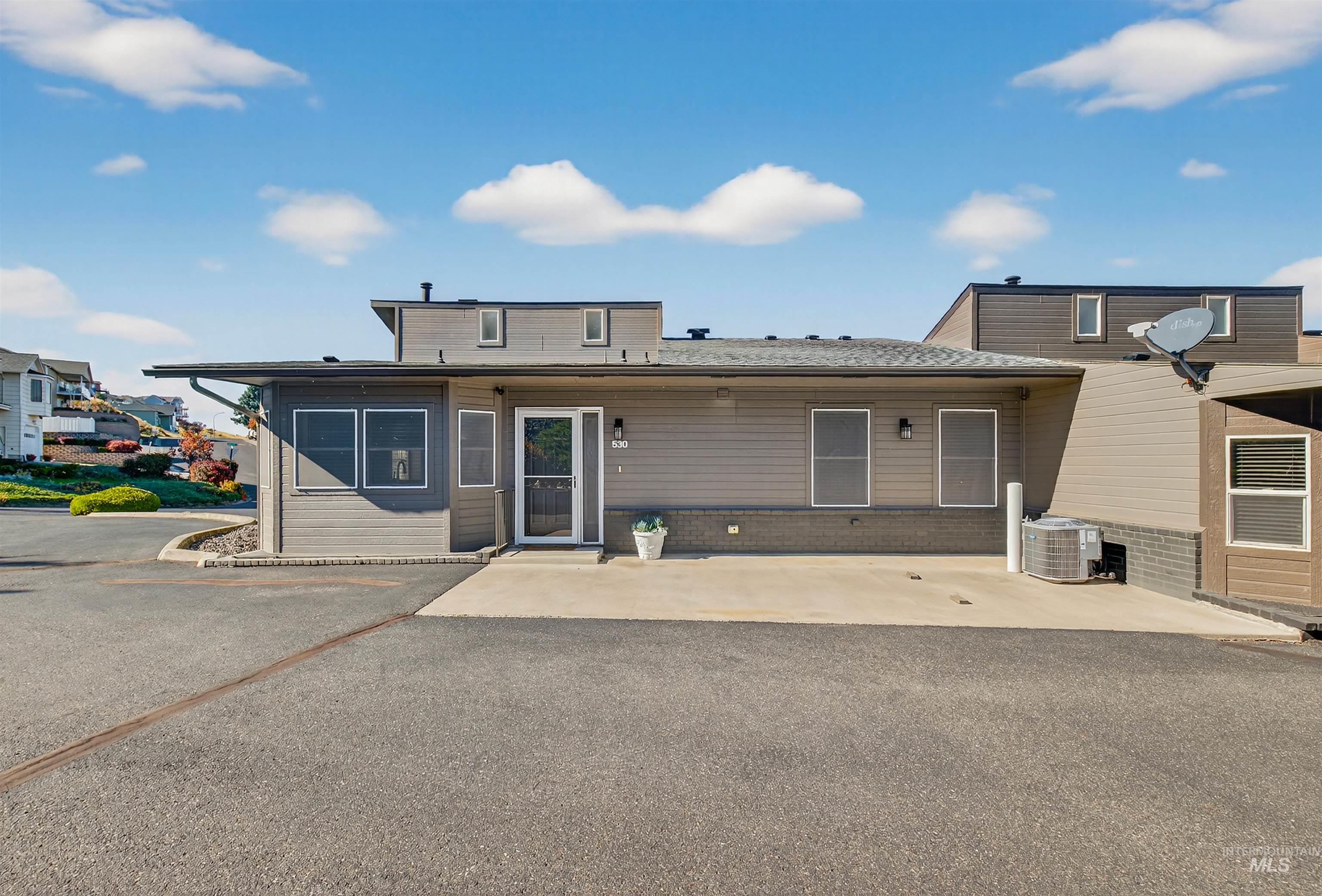 530 Valley Vista Blvd, Lewiston, Idaho 83501, 3 Bedrooms, 3 Bathrooms, Residential For Sale, Price $390,000, 98965591