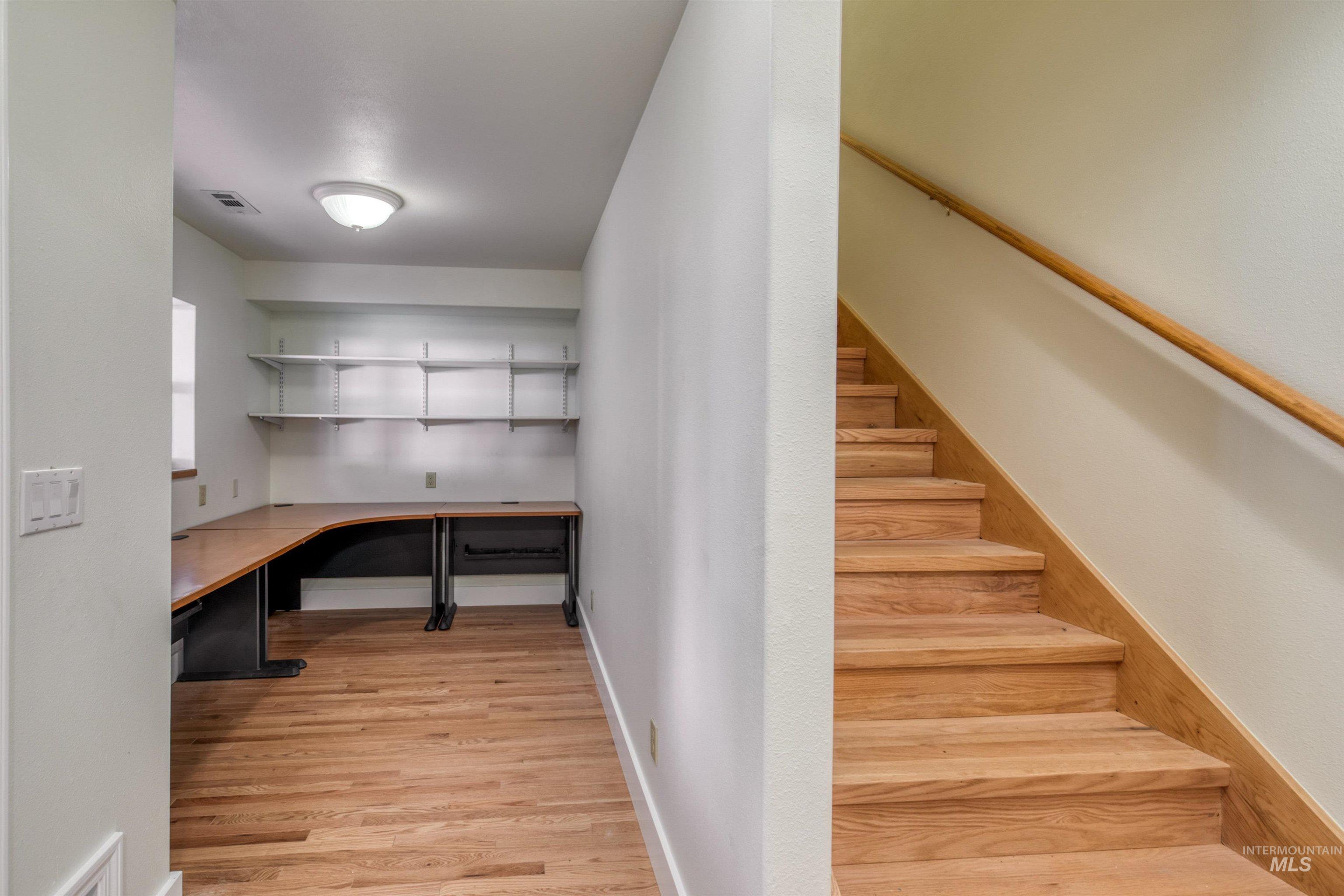 520 S Scott Street, Boise, Idaho 83705-1817, 4 Bedrooms, 3.5 Bathrooms, Residential For Sale, Price $749,000, 98965593