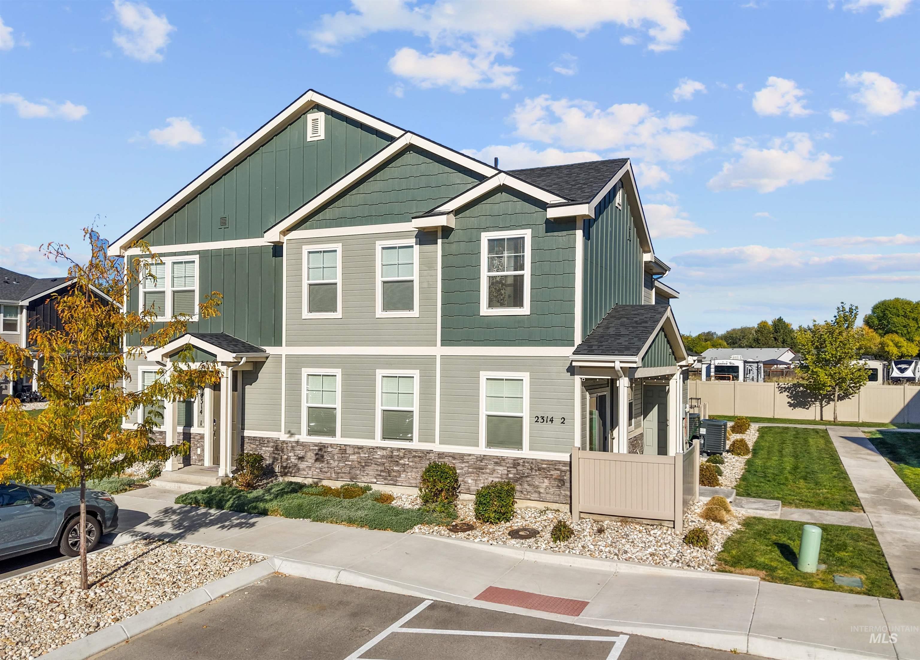 2314 E Spice Loop, Nampa, Idaho 83687, 3 Bedrooms, 3 Bathrooms, Residential For Sale, Price $327,500, 98965595