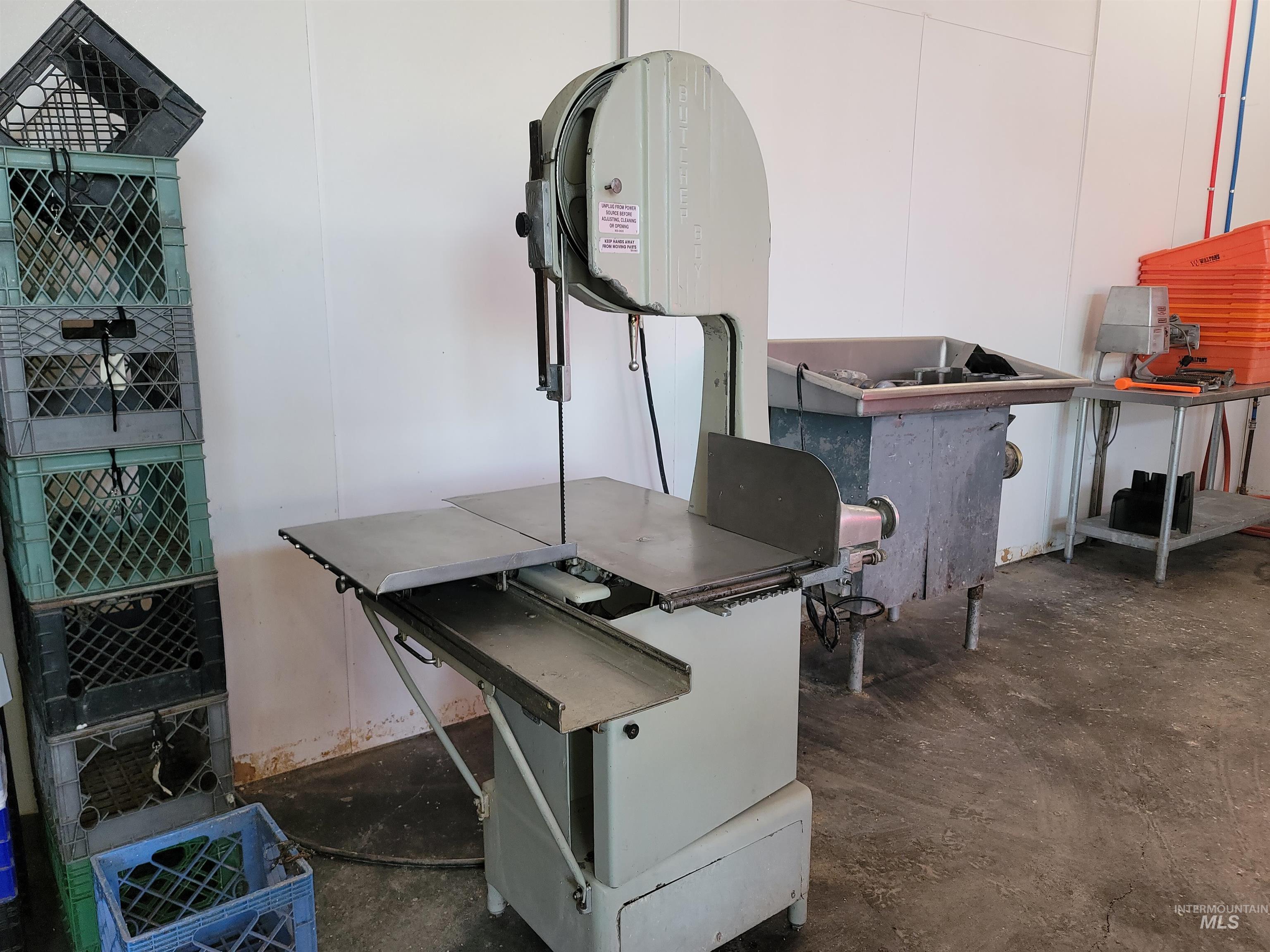 208 W Pierce Avenue, Weippe, Idaho 83553, Business/Commercial For Sale, Price $300,000,MLS 98965603