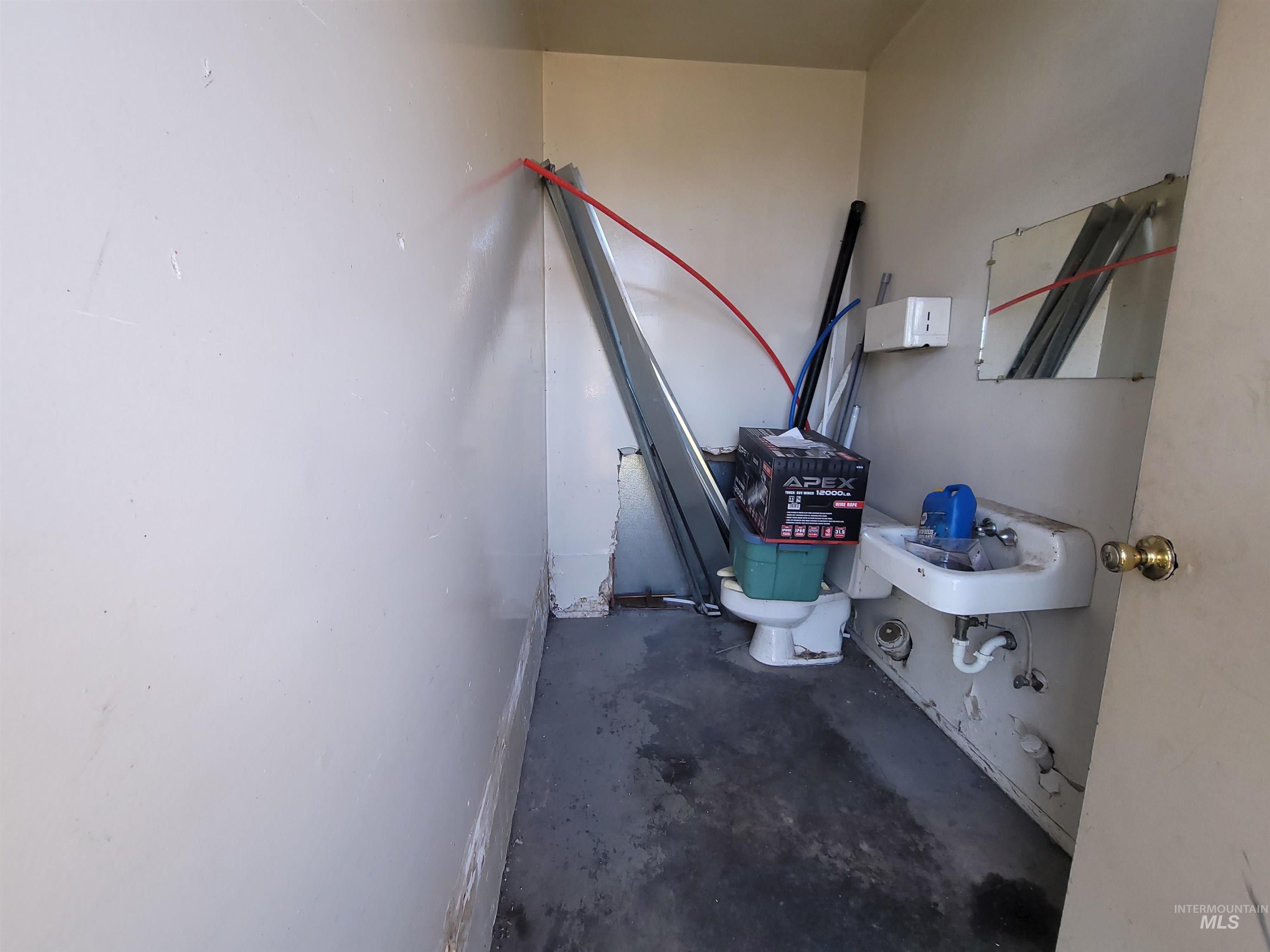 208 W Pierce Avenue, Weippe, Idaho 83553, Business/Commercial For Sale, Price $300,000,MLS 98965603