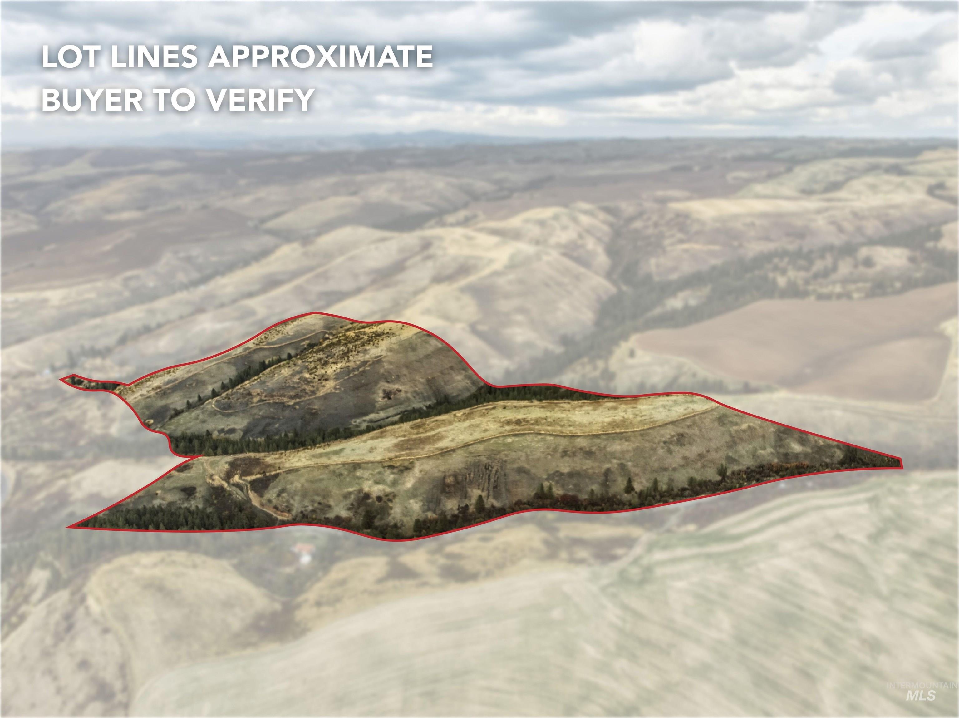 Aerial view of property's location with property boundaries highlighted