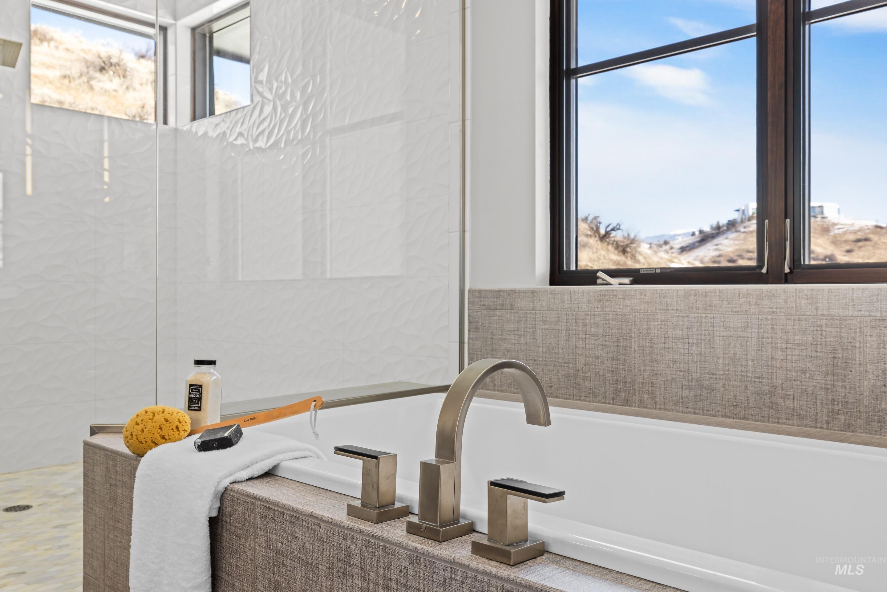 510 W Paso Fino Dr., Boise, Idaho 83702, 6 Bedrooms, 7 Bathrooms, Residential For Sale, Price $2,699,000,MLS 98965613