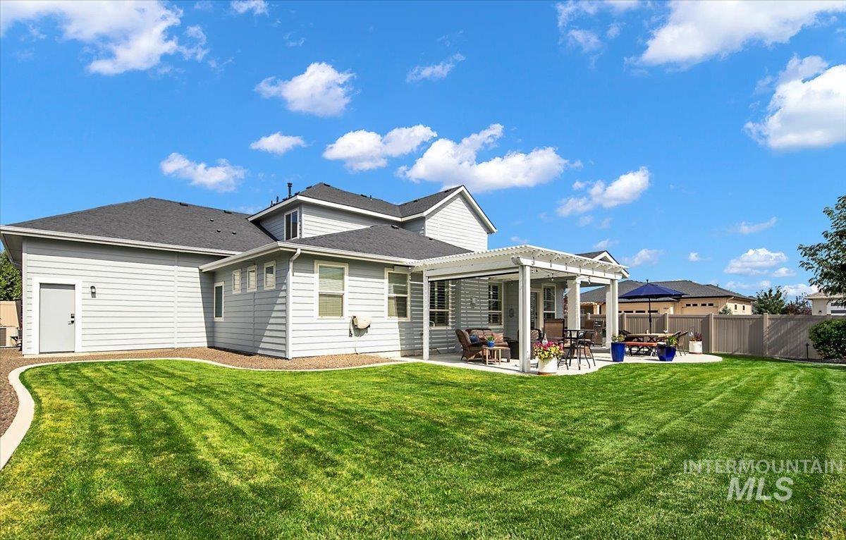 2207 E Timber Trail, Kuna, Idaho 83646, 5 Bedrooms, 2.5 Bathrooms, Residential For Sale, Price $799,900, 98965633