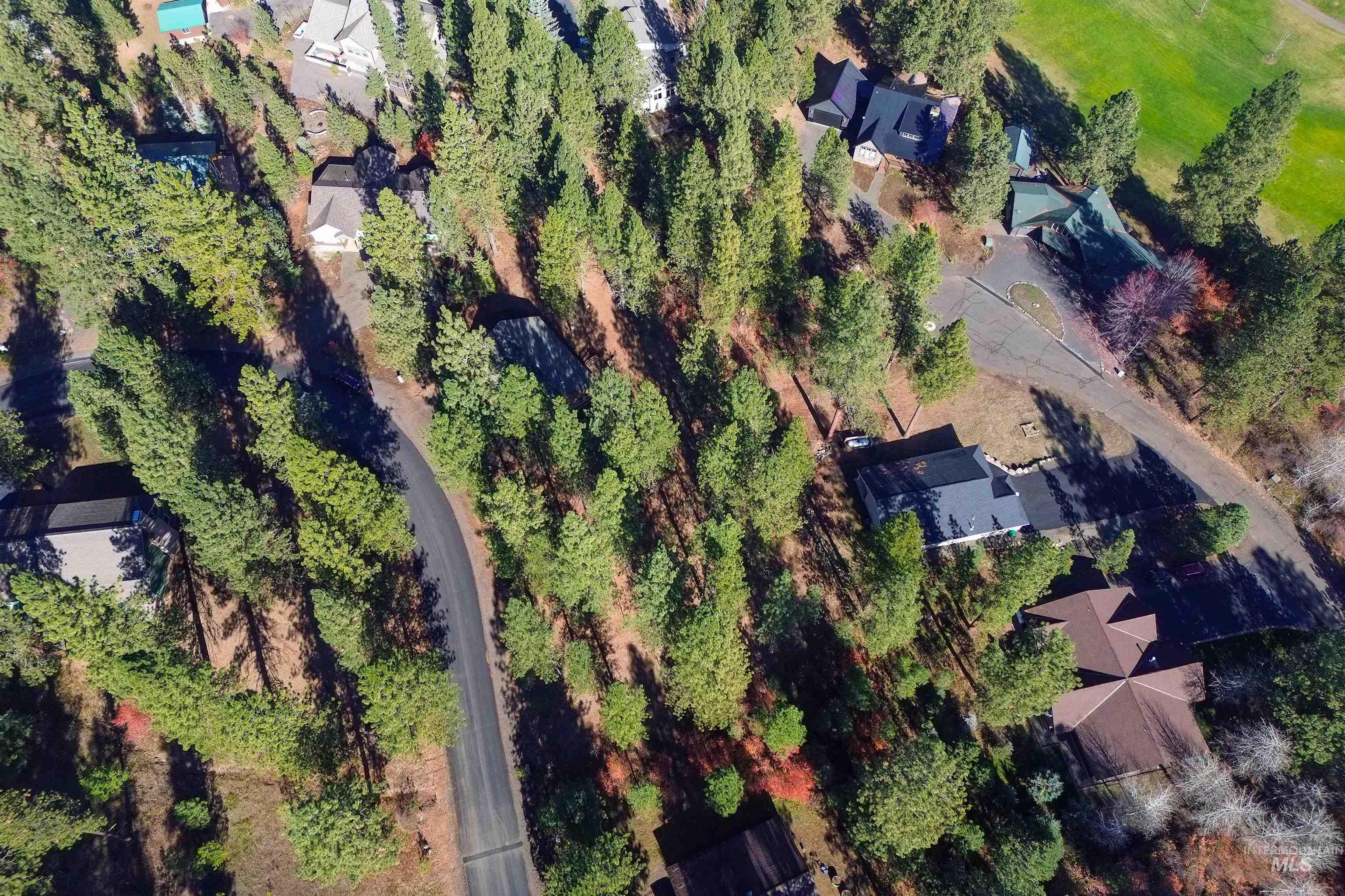 Aerial overview of property's location