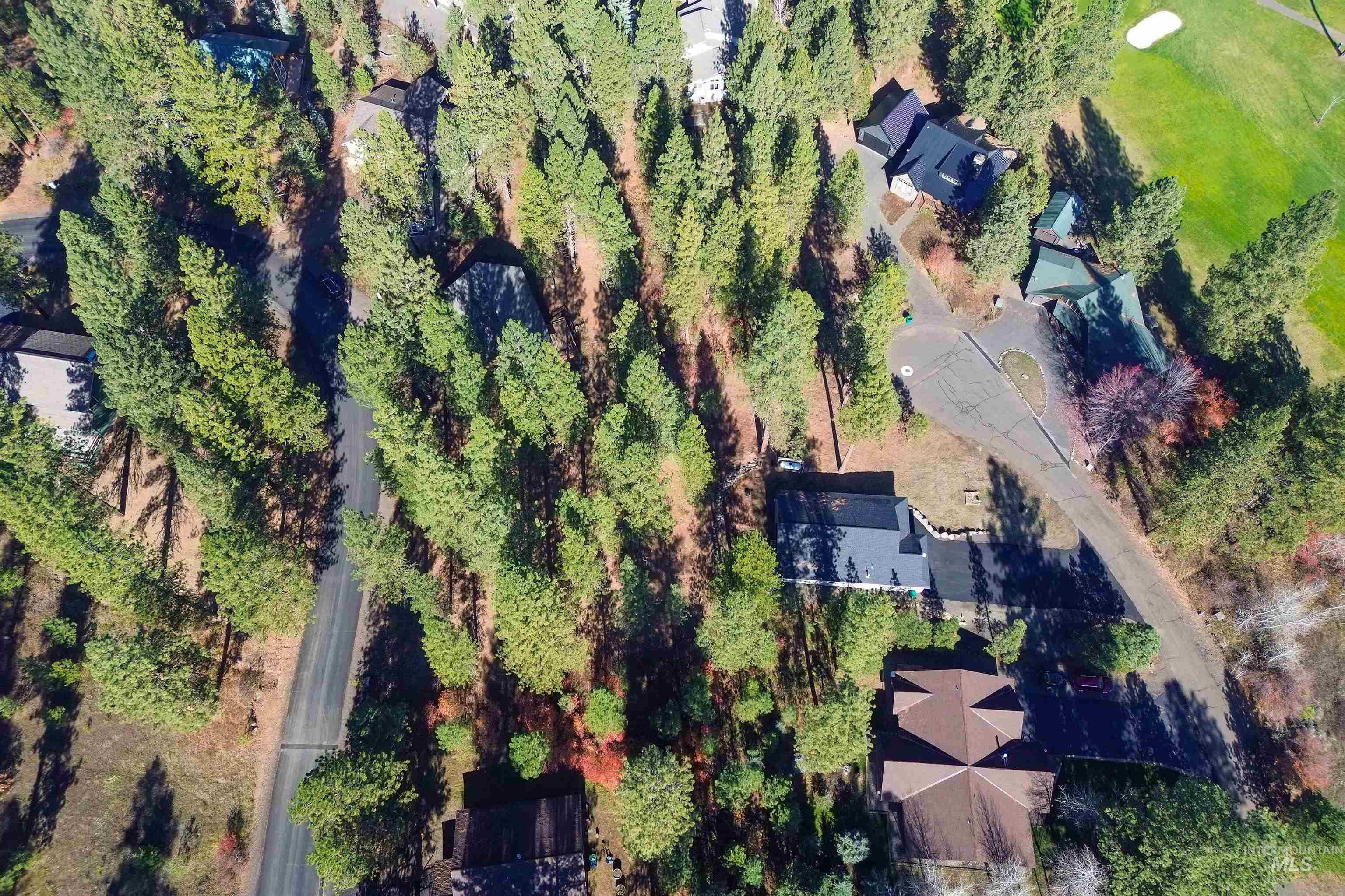 Aerial overview of property's location