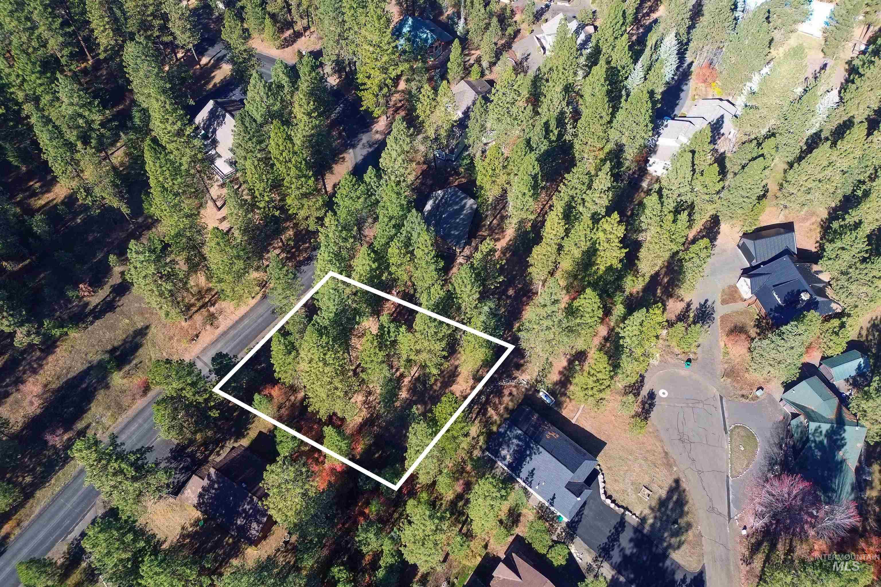 Aerial view of property's location with property parcel outlined