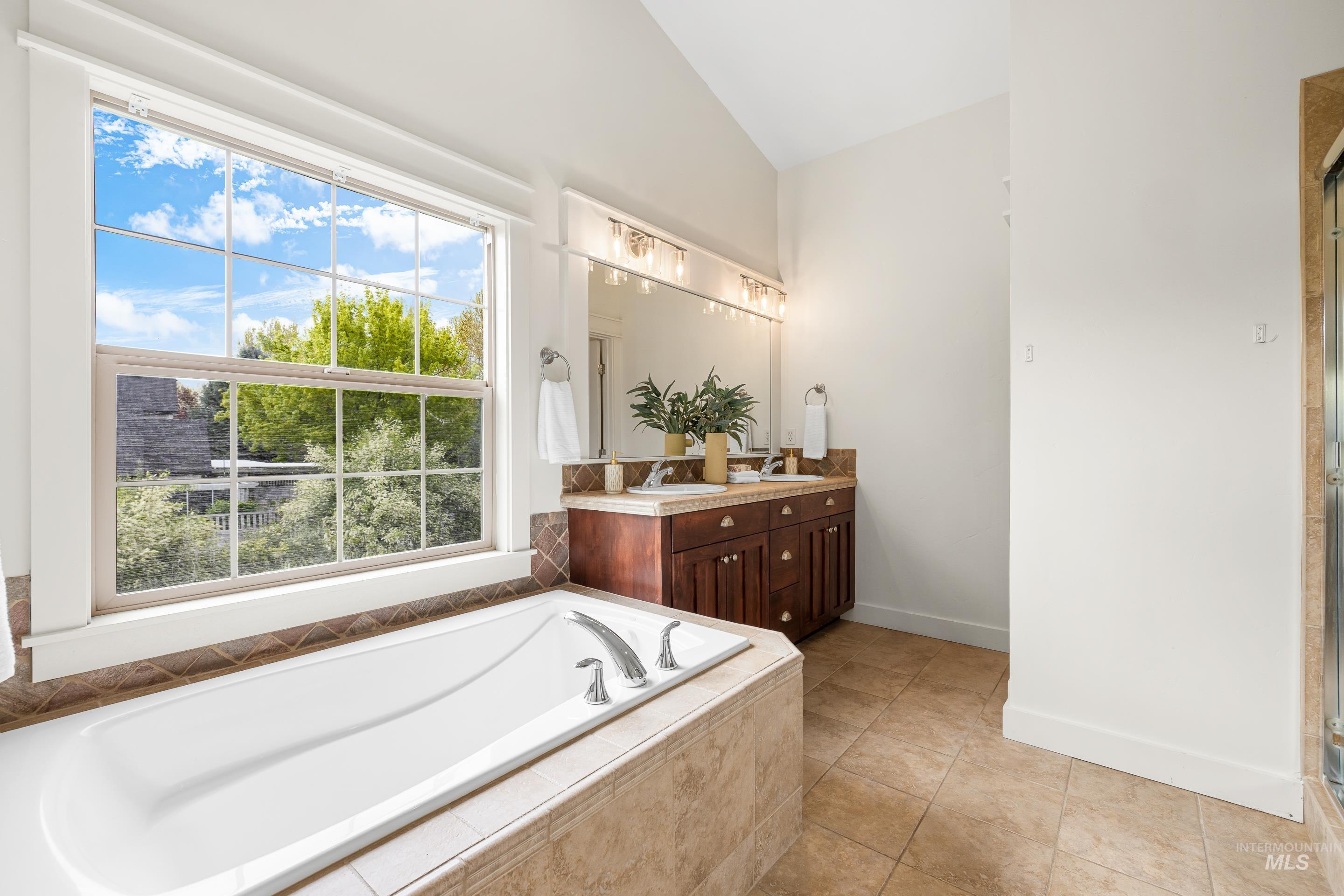 5115 W Parsons, Boise, Idaho 83714, 4 Bedrooms, 2.5 Bathrooms, Residential For Sale, Price $875,000, 98965653