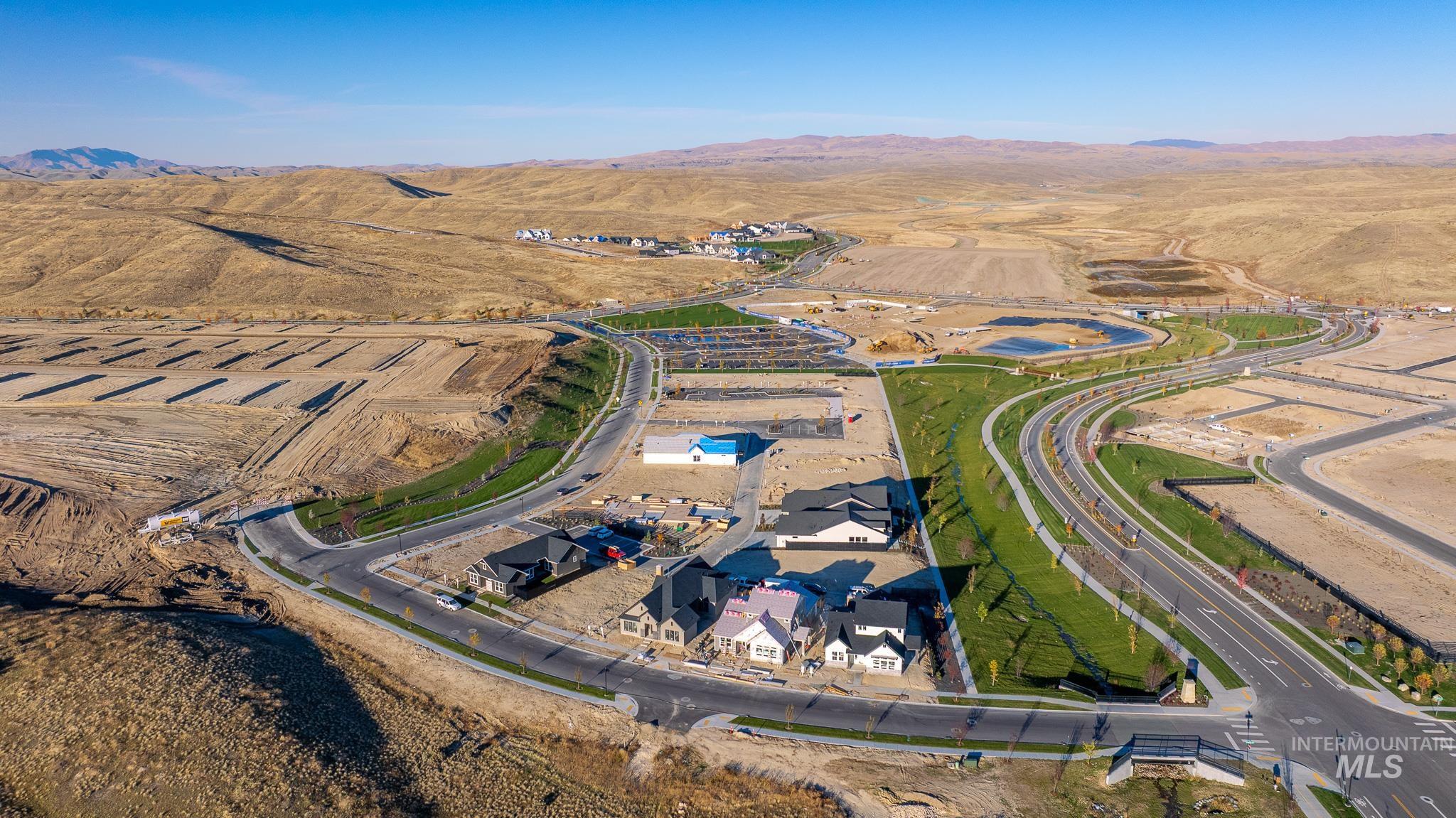 View of property location featuring a mountainous background
