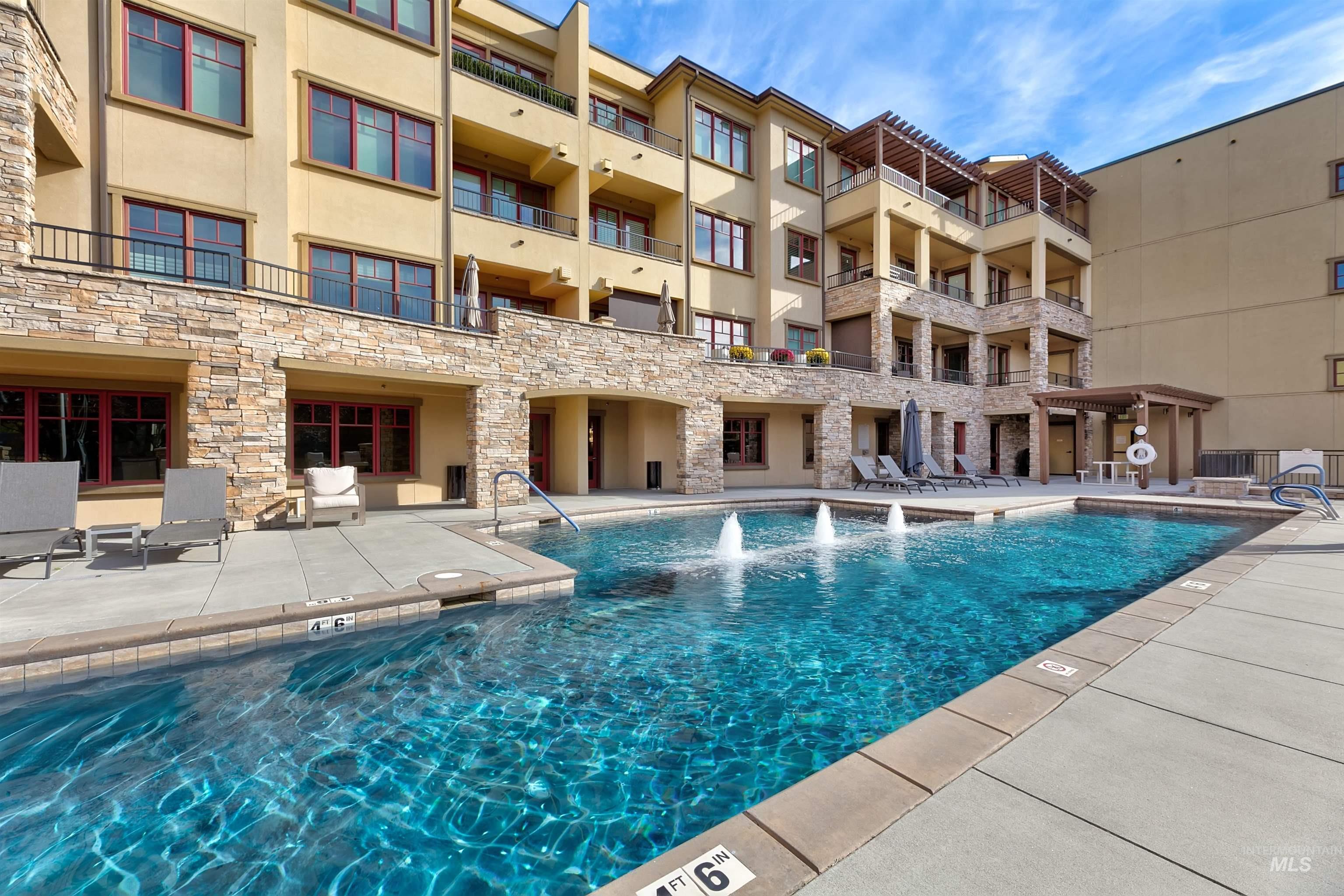 3059 W Crescent Rim Dr, Boise, Idaho 83706, 2 Bedrooms, 2.5 Bathrooms, Residential For Sale, Price $1,040,000, 98965661