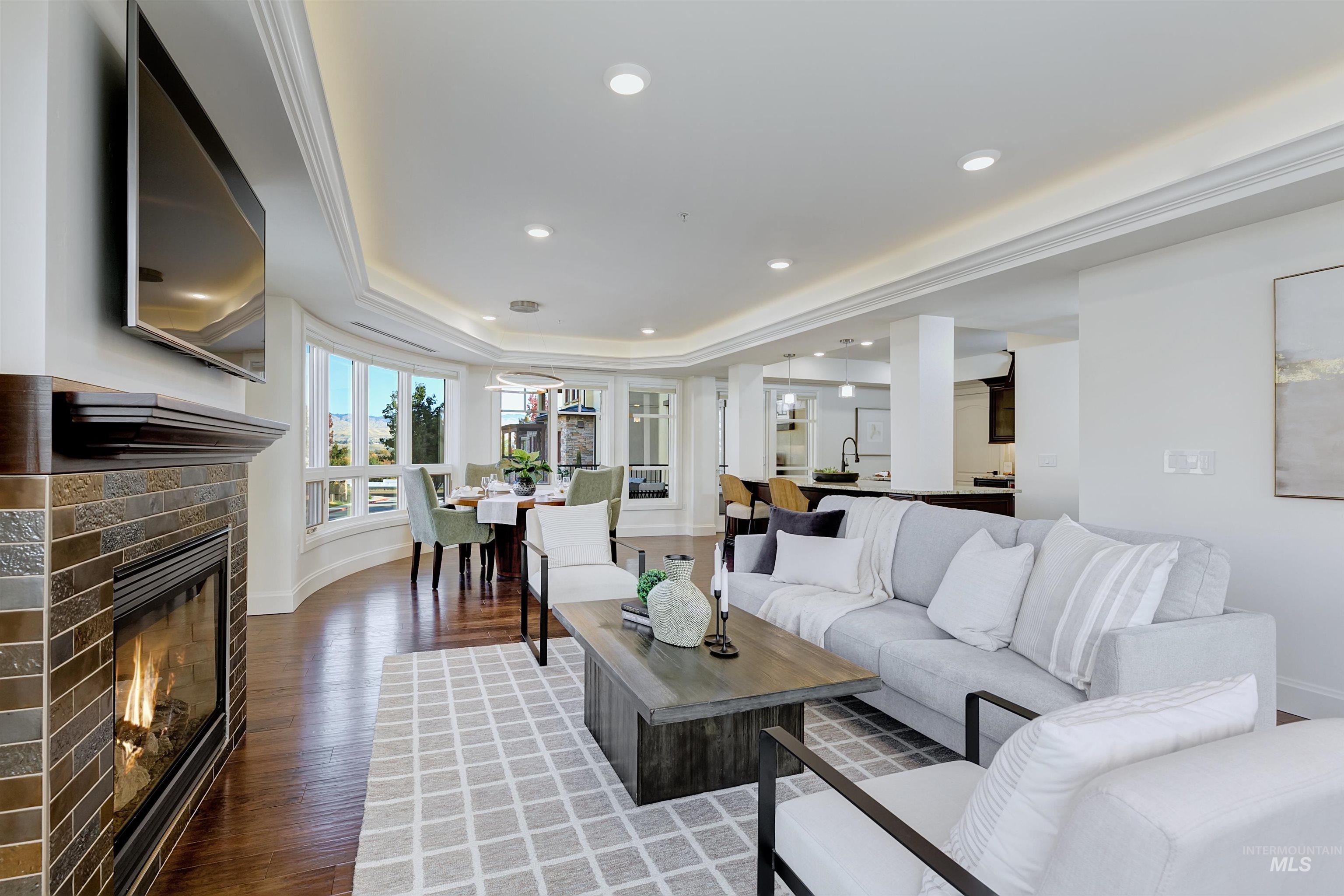 3059 W Crescent Rim Dr, Boise, Idaho 83706, 2 Bedrooms, 2.5 Bathrooms, Residential For Sale, Price $1,040,000, 98965661