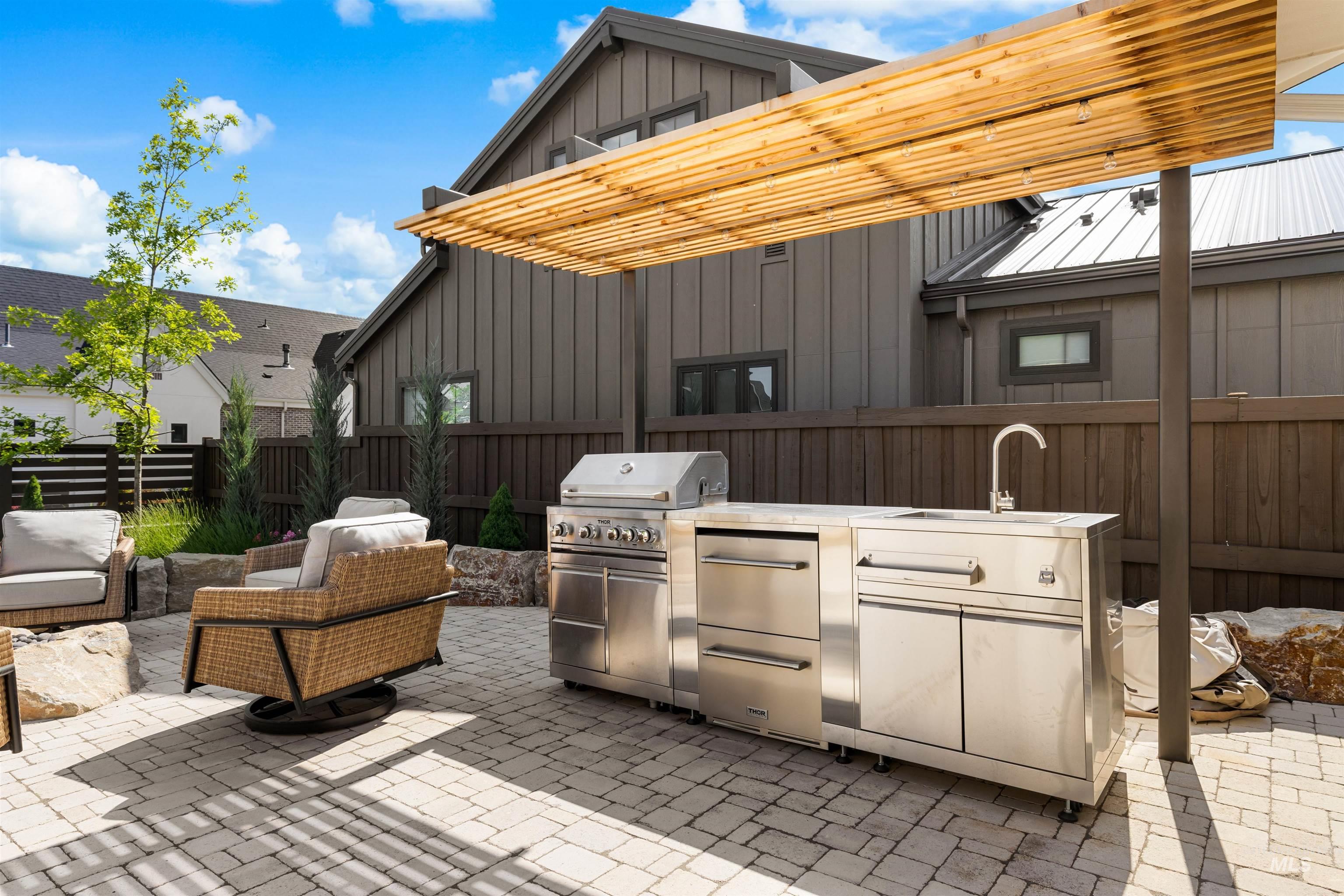 3122 W Hidden Springs Dr, Boise, Idaho 83714, 5 Bedrooms, 3.5 Bathrooms, Residential For Sale, Price $1,060,000, 98965666