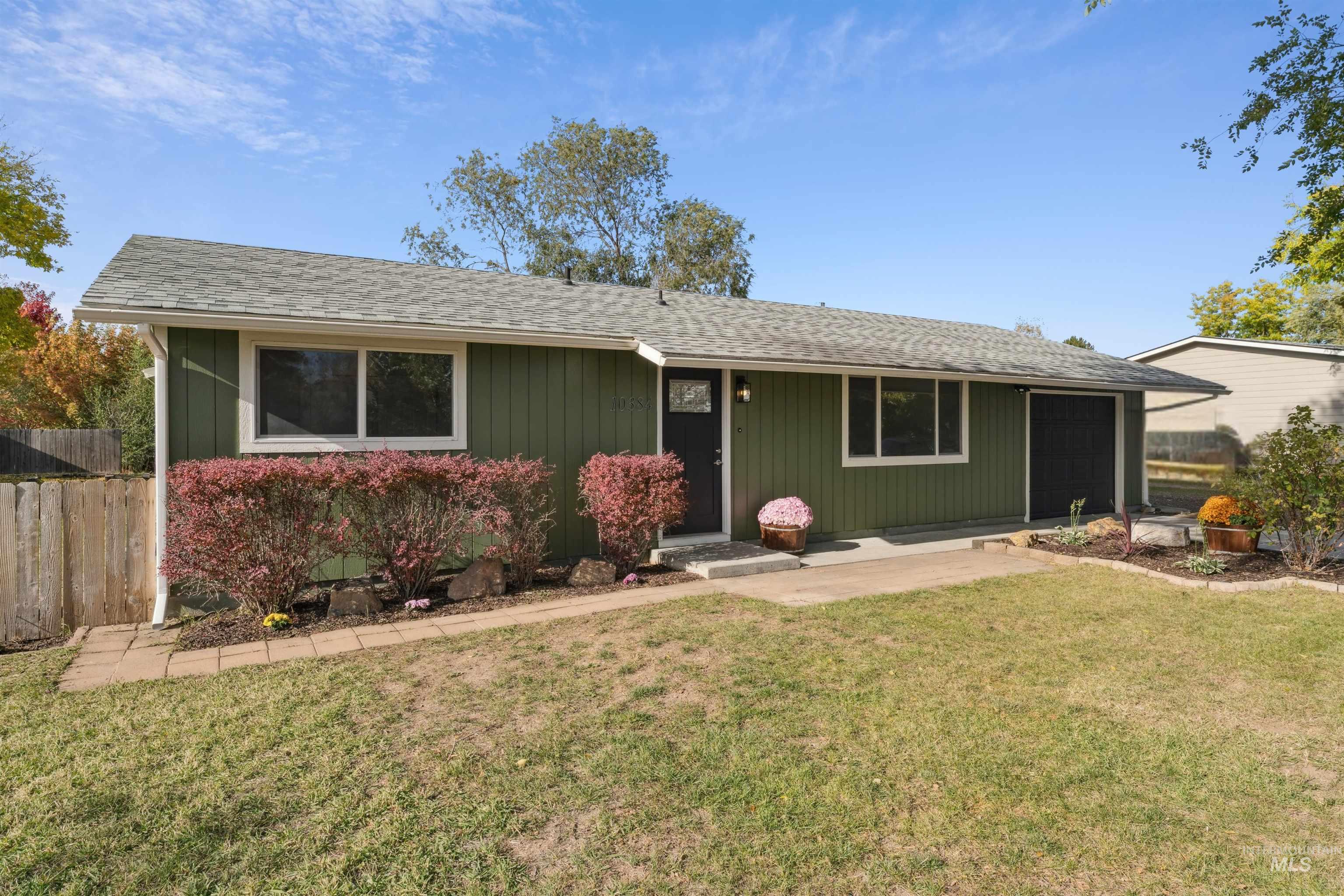 10384 W Fox Brush Ct., Boise, Idaho 83709, 3 Bedrooms, 1 Bathroom, Residential For Sale, Price $415,000, 98965667