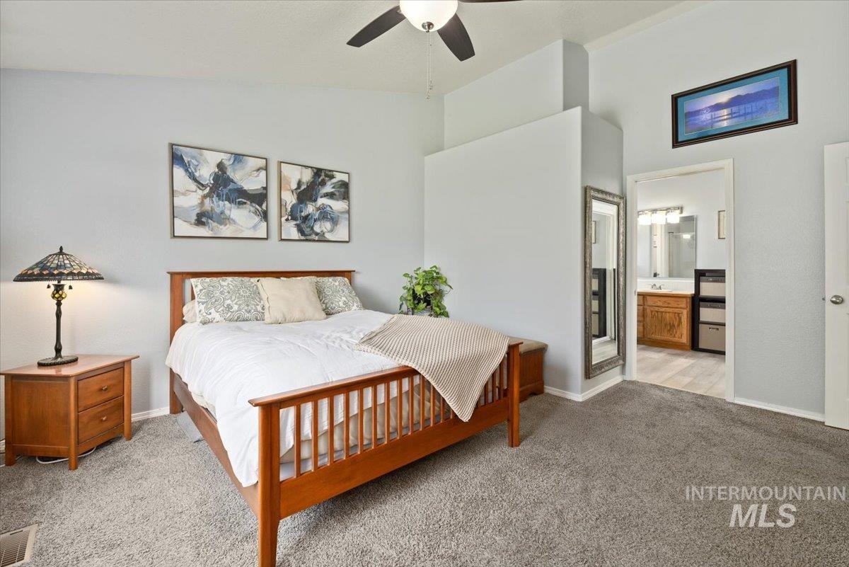 Primary suite