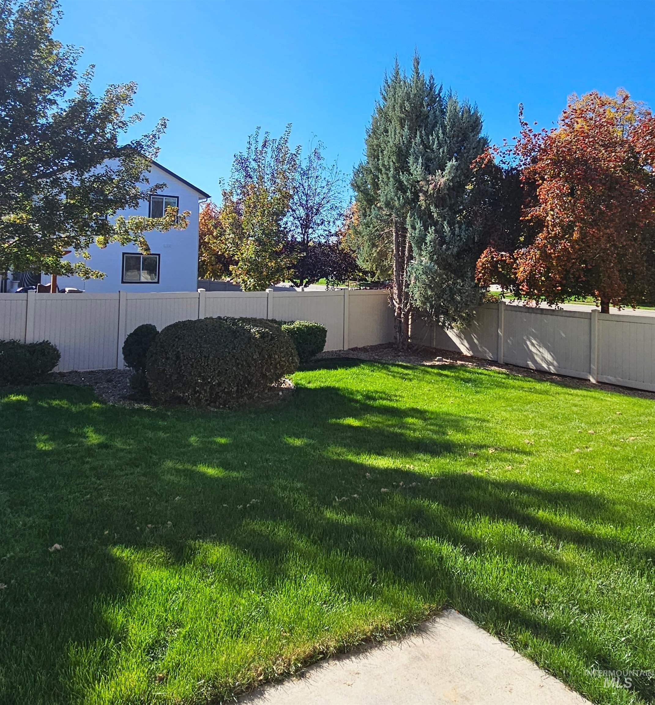 4141 E Chandler St., Meridian, Idaho 83646, 4 Bedrooms, 2.5 Bathrooms, Residential For Sale, Price $459,999, 98965677