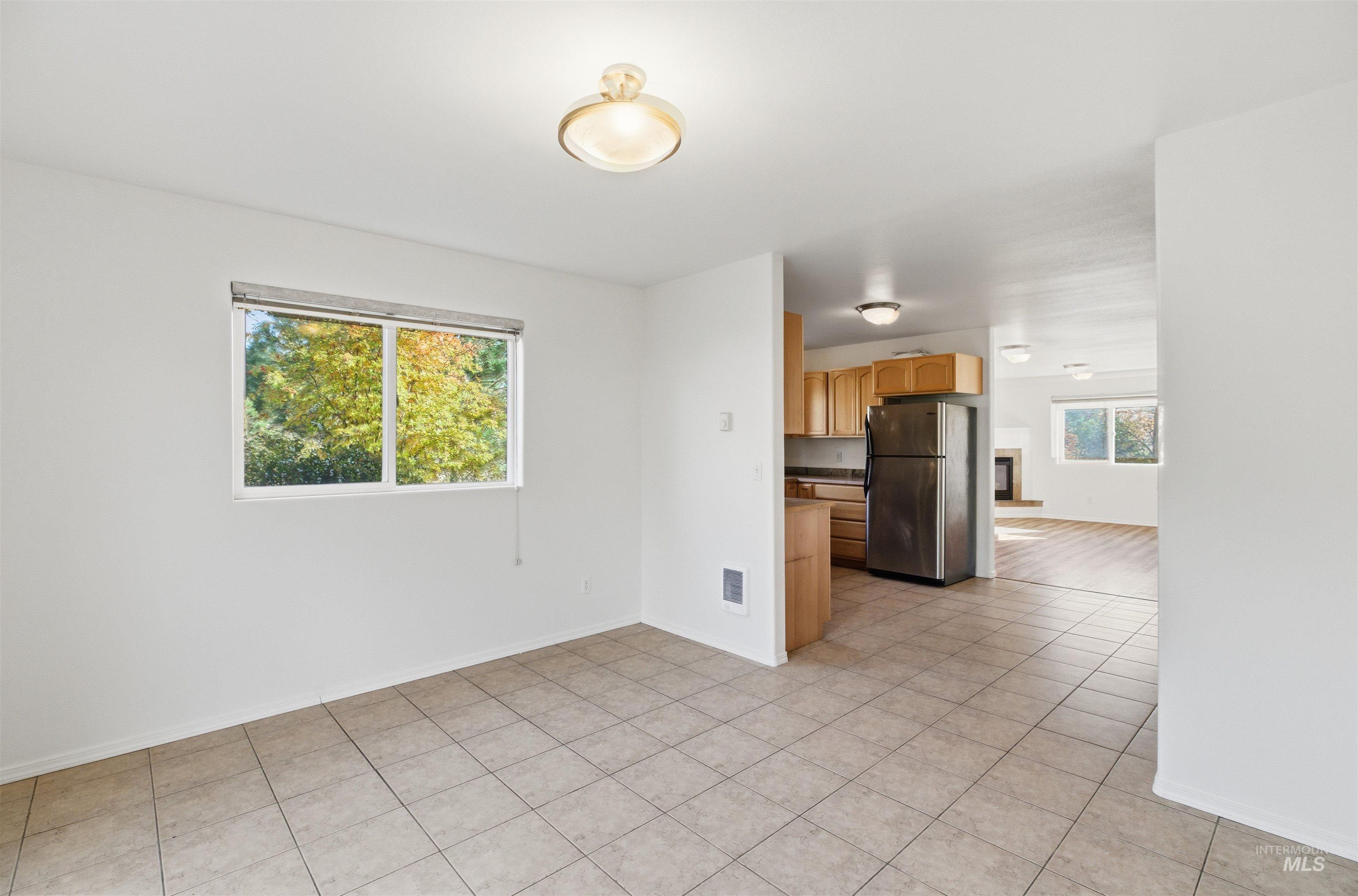 626 Britton Ln., Moscow, Idaho 83843, 4 Bedrooms, 3.5 Bathrooms, Residential For Sale, Price $398,000, 98965679