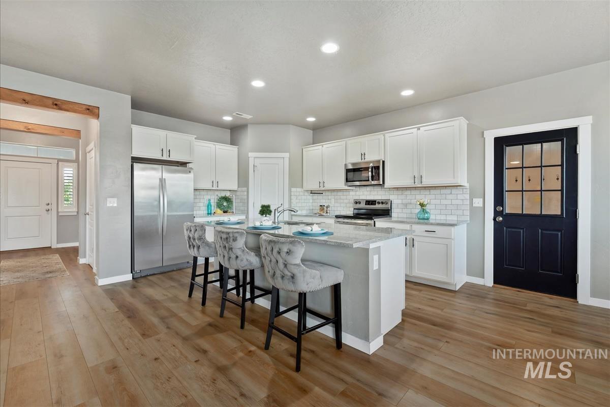 4643 S Martinel Way, Meridian, Idaho 83642, 4 Bedrooms, 2.5 Bathrooms, Residential For Sale, Price $589,900, 98965683