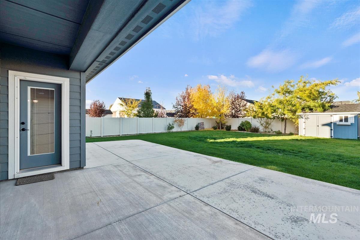 4643 S Martinel Way, Meridian, Idaho 83642, 4 Bedrooms, 2.5 Bathrooms, Residential For Sale, Price $589,900, 98965683