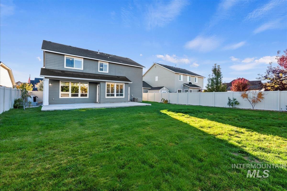 4643 S Martinel Way, Meridian, Idaho 83642, 4 Bedrooms, 2.5 Bathrooms, Residential For Sale, Price $589,900, 98965683