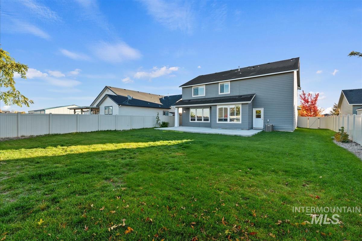 4643 S Martinel Way, Meridian, Idaho 83642, 4 Bedrooms, 2.5 Bathrooms, Residential For Sale, Price $589,900, 98965683