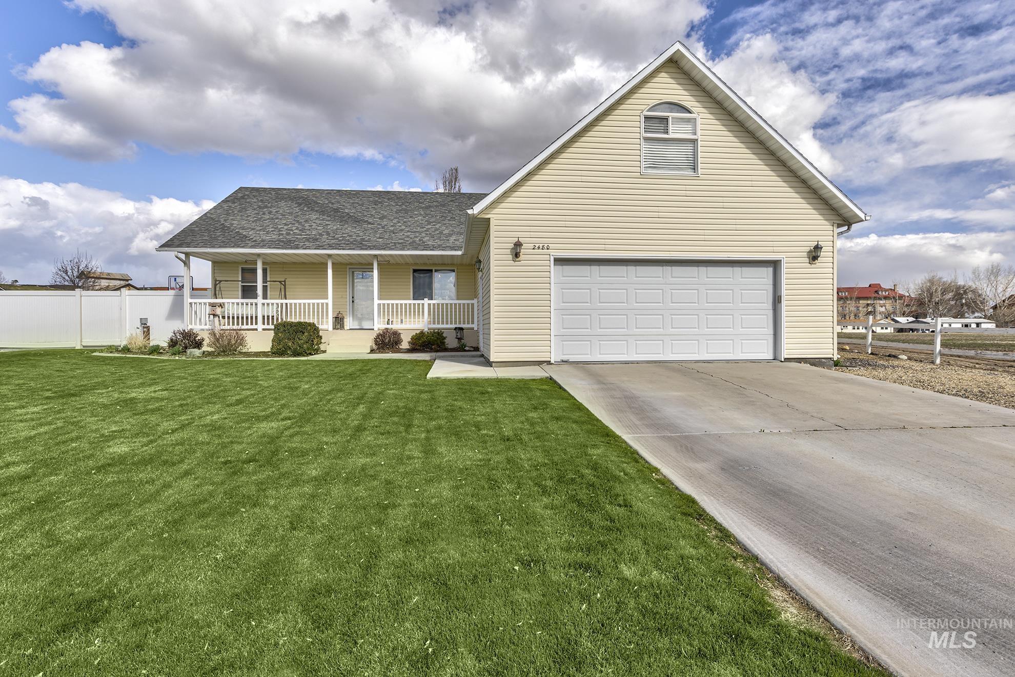 2480 W 9th Street, Weiser, Idaho 83672, 4 Bedrooms, 2 Bathrooms, Residential For Sale, Price $389,900, 98965686