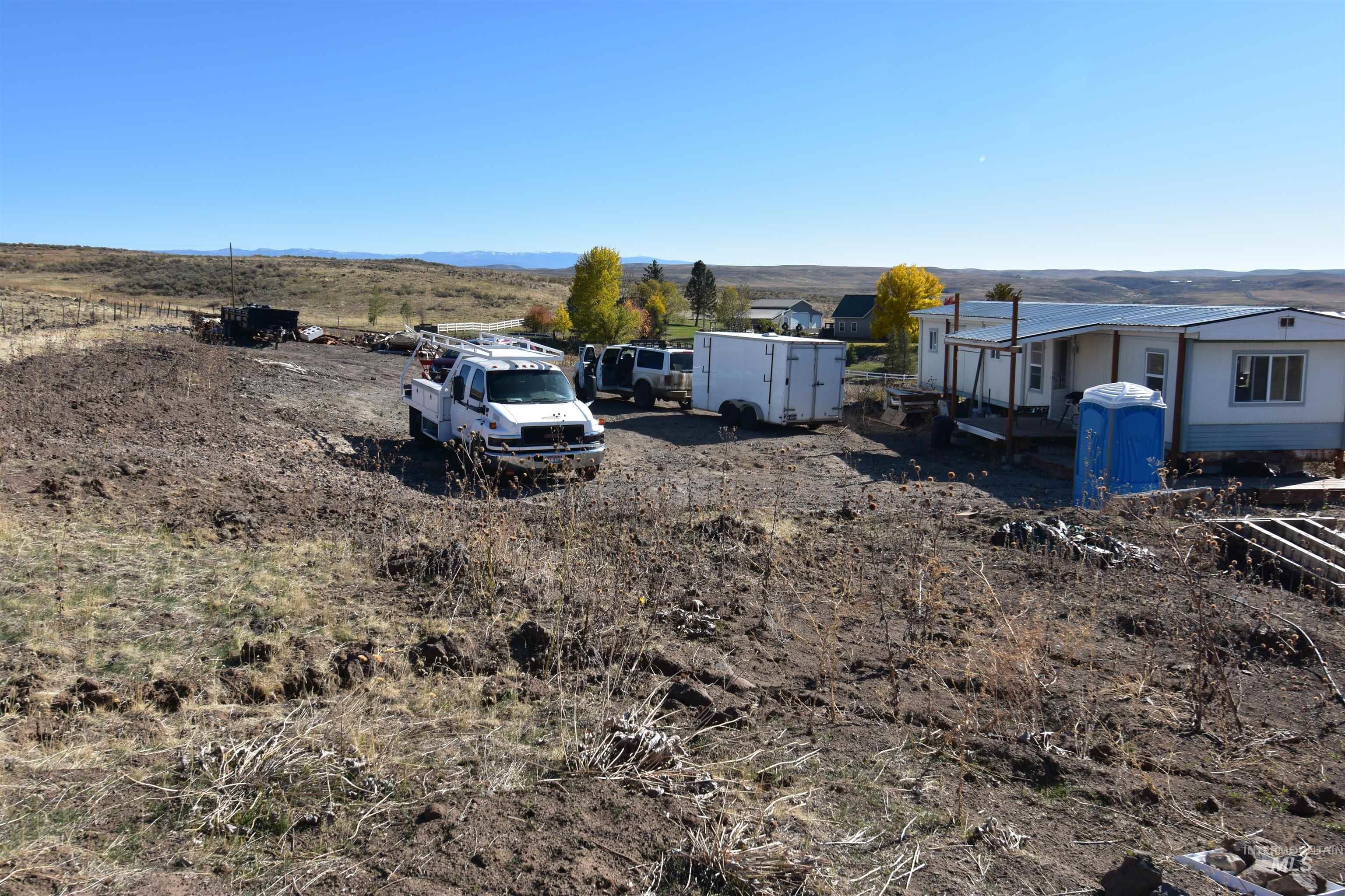 View of yard featuring a mountain view