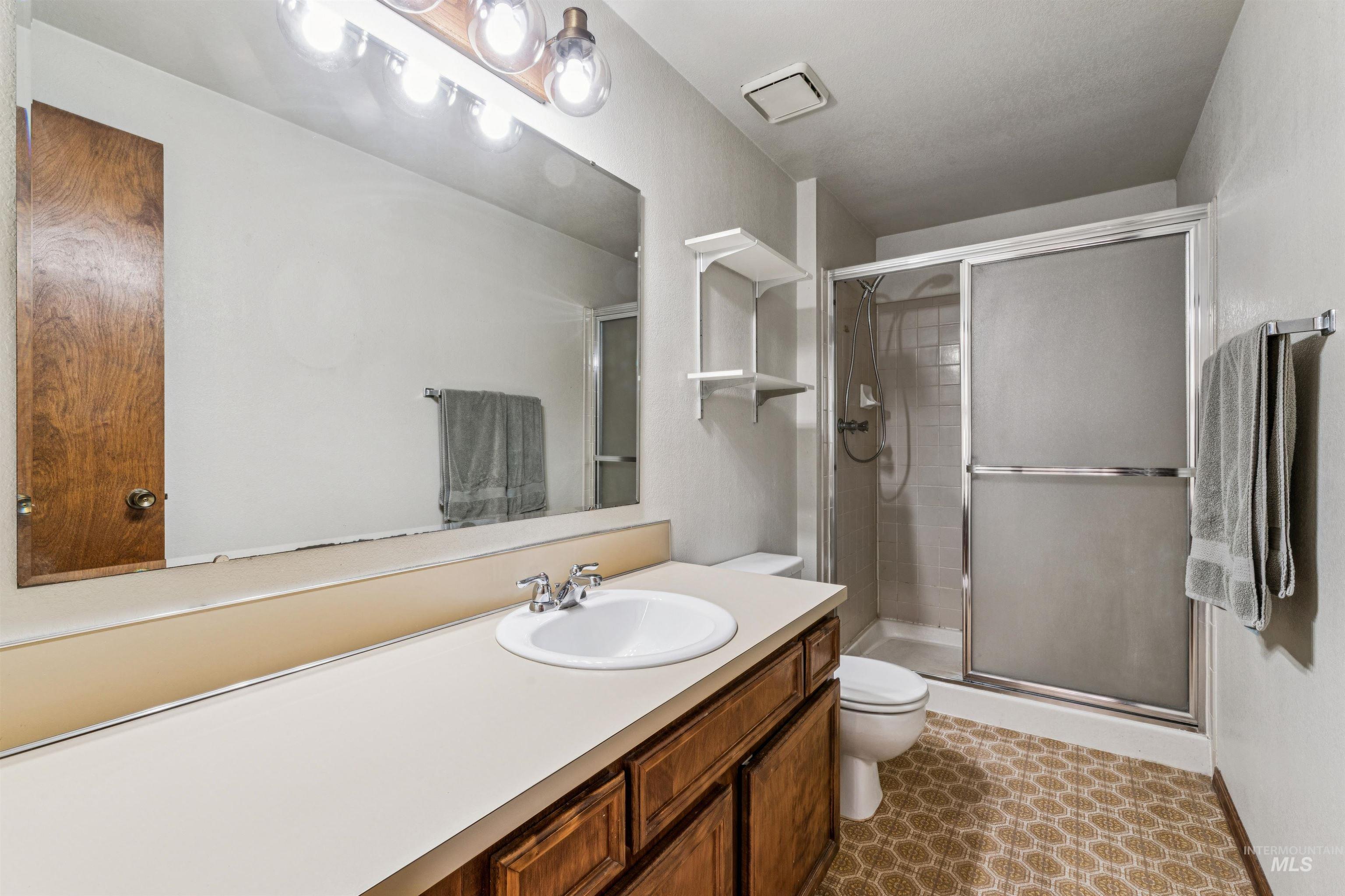 4367 S Cochees Way, Boise, Idaho 83709-0000, 3 Bedrooms, 2 Bathrooms, Residential For Sale, Price $345,000, 98965696