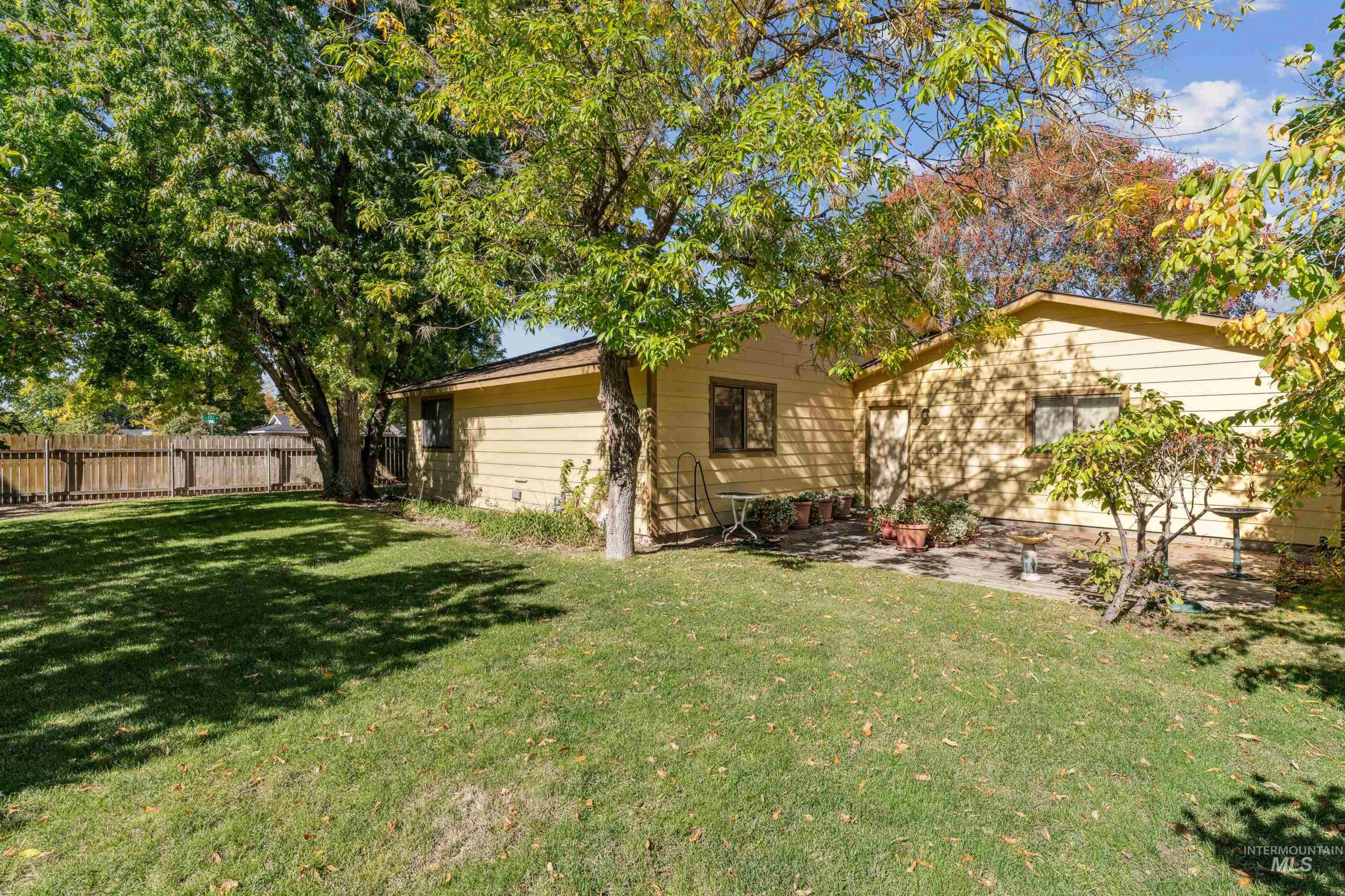 4367 S Cochees Way, Boise, Idaho 83709-0000, 3 Bedrooms, 2 Bathrooms, Residential For Sale, Price $345,000, 98965696