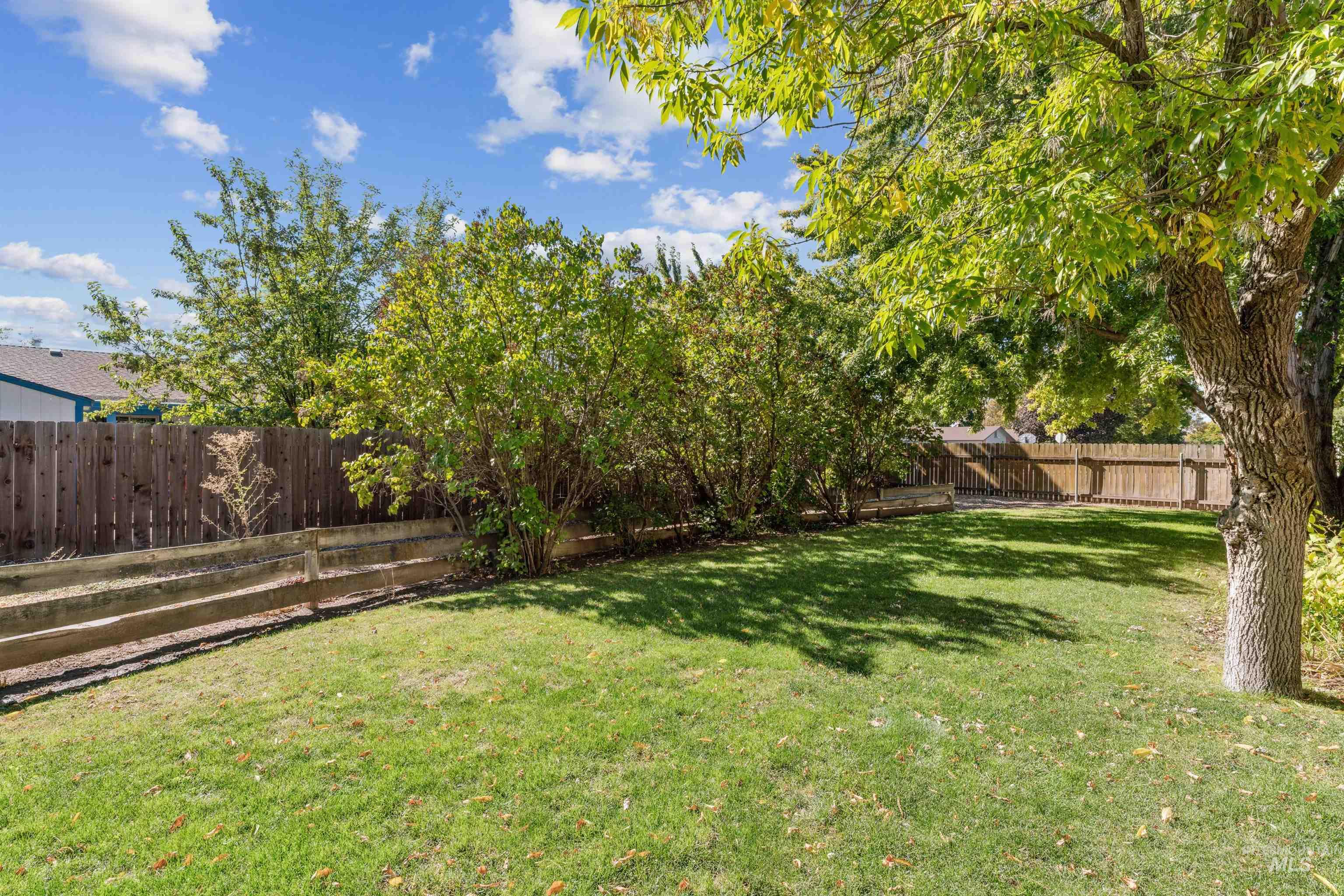 4367 S Cochees Way, Boise, Idaho 83709-0000, 3 Bedrooms, 2 Bathrooms, Residential For Sale, Price $345,000, 98965696