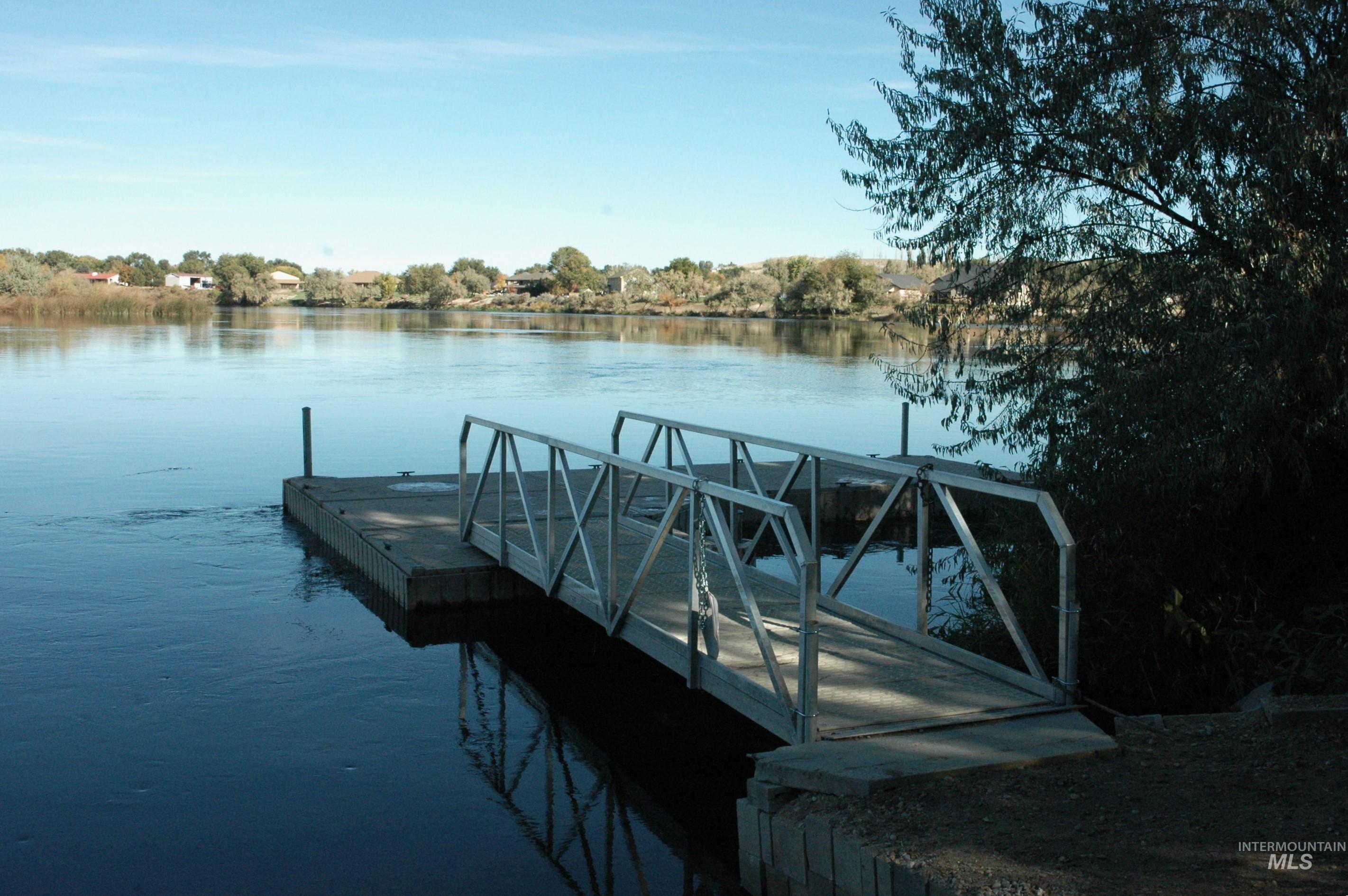 4030 River Resort Dr, Homedale, Idaho 83628, 3 Bedrooms, 2 Bathrooms, Residential For Sale, Price $155,000, 98965697