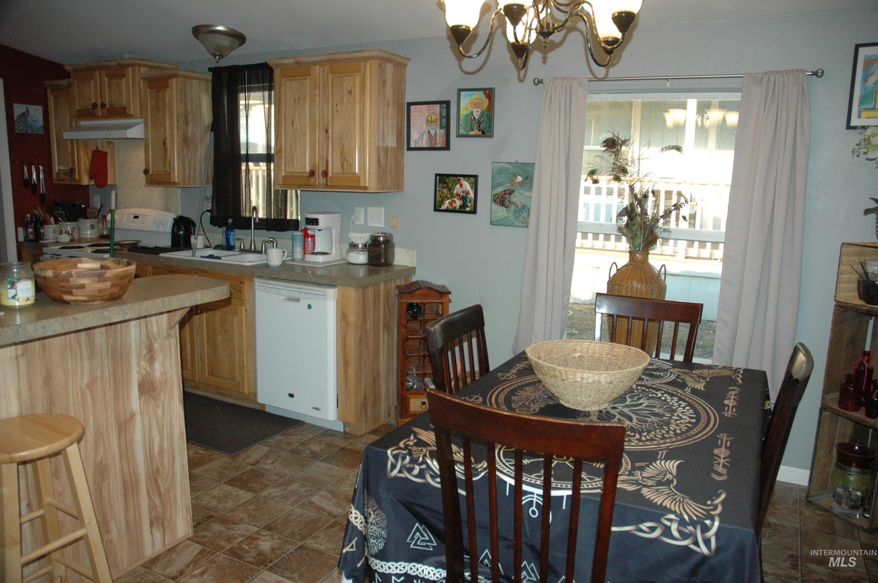 4030 River Resort Dr, Homedale, Idaho 83628, 3 Bedrooms, 2 Bathrooms, Residential For Sale, Price $155,000, 98965697