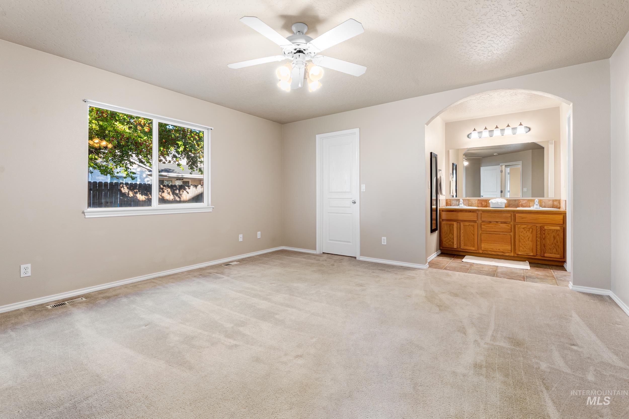 3518 Airport Ave, Caldwell, Idaho 83605, 3 Bedrooms, 2 Bathrooms, Residential For Sale, Price $309,900, 98965700