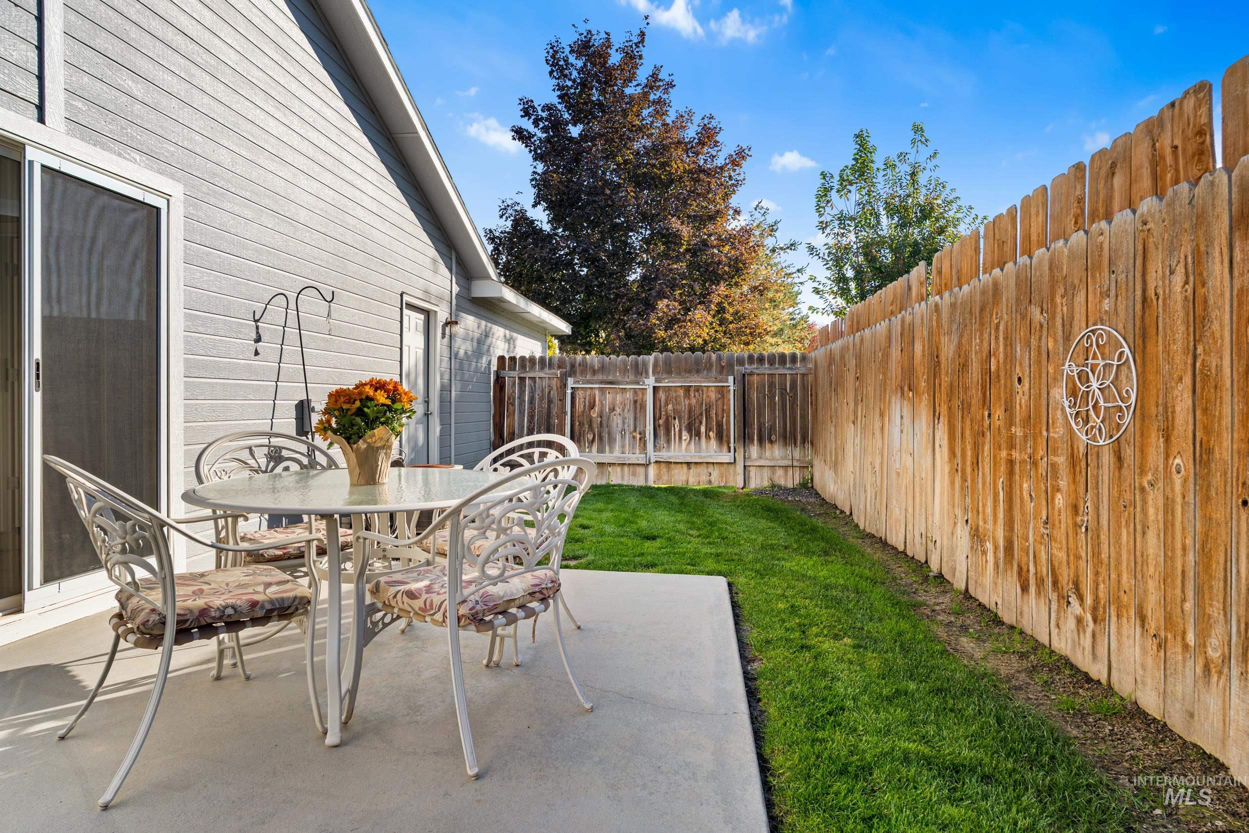3518 Airport Ave, Caldwell, Idaho 83605, 3 Bedrooms, 2 Bathrooms, Residential For Sale, Price $309,900, 98965700