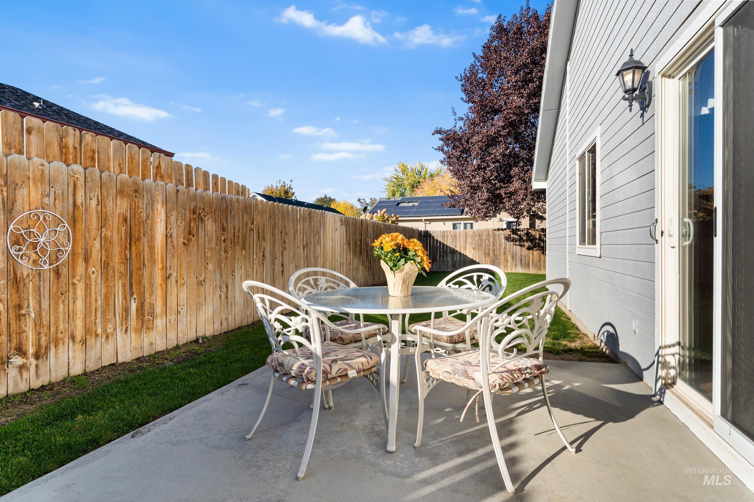 3518 Airport Ave, Caldwell, Idaho 83605, 3 Bedrooms, 2 Bathrooms, Residential For Sale, Price $309,900, 98965700