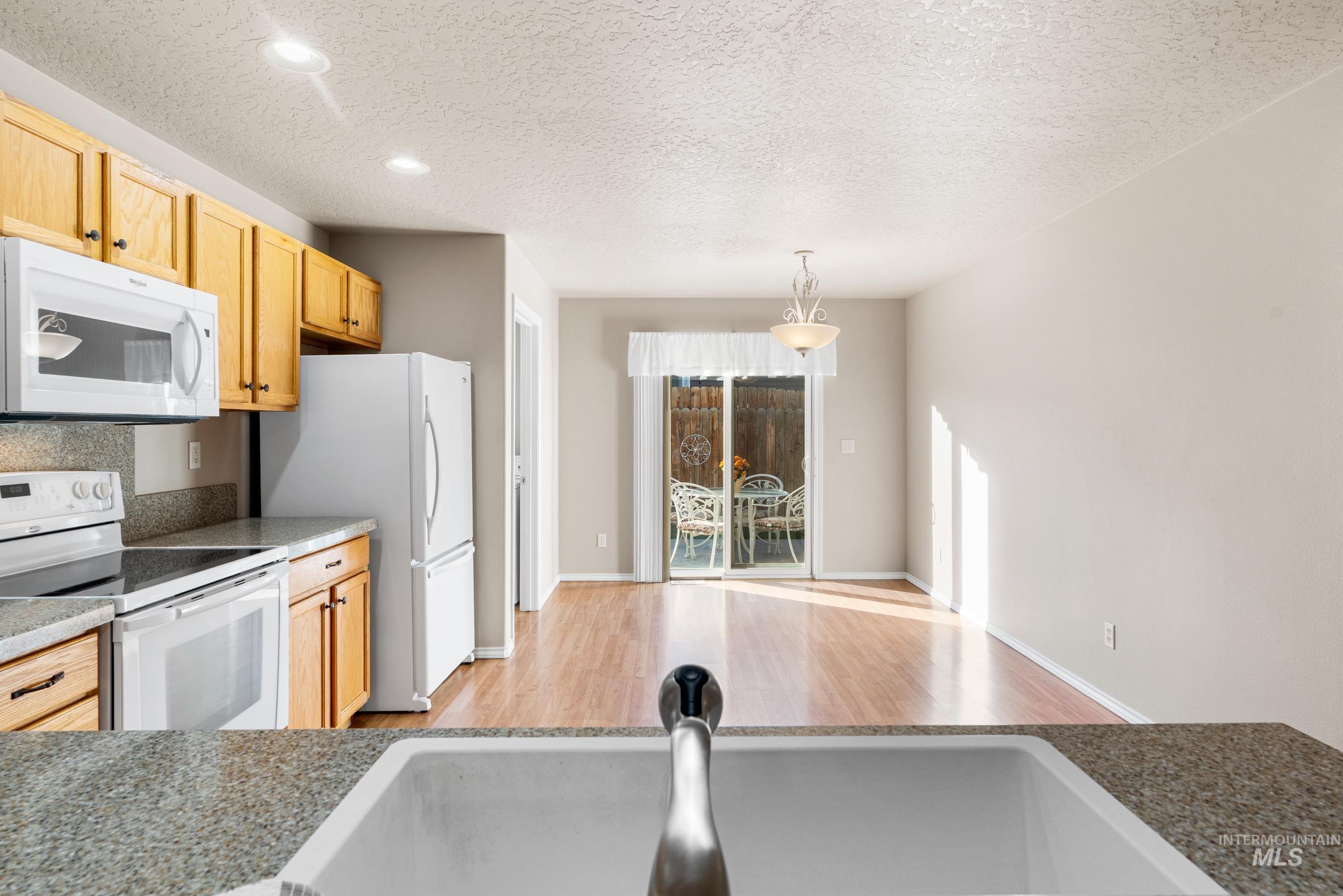 3518 Airport Ave, Caldwell, Idaho 83605, 3 Bedrooms, 2 Bathrooms, Residential For Sale, Price $309,900, 98965700